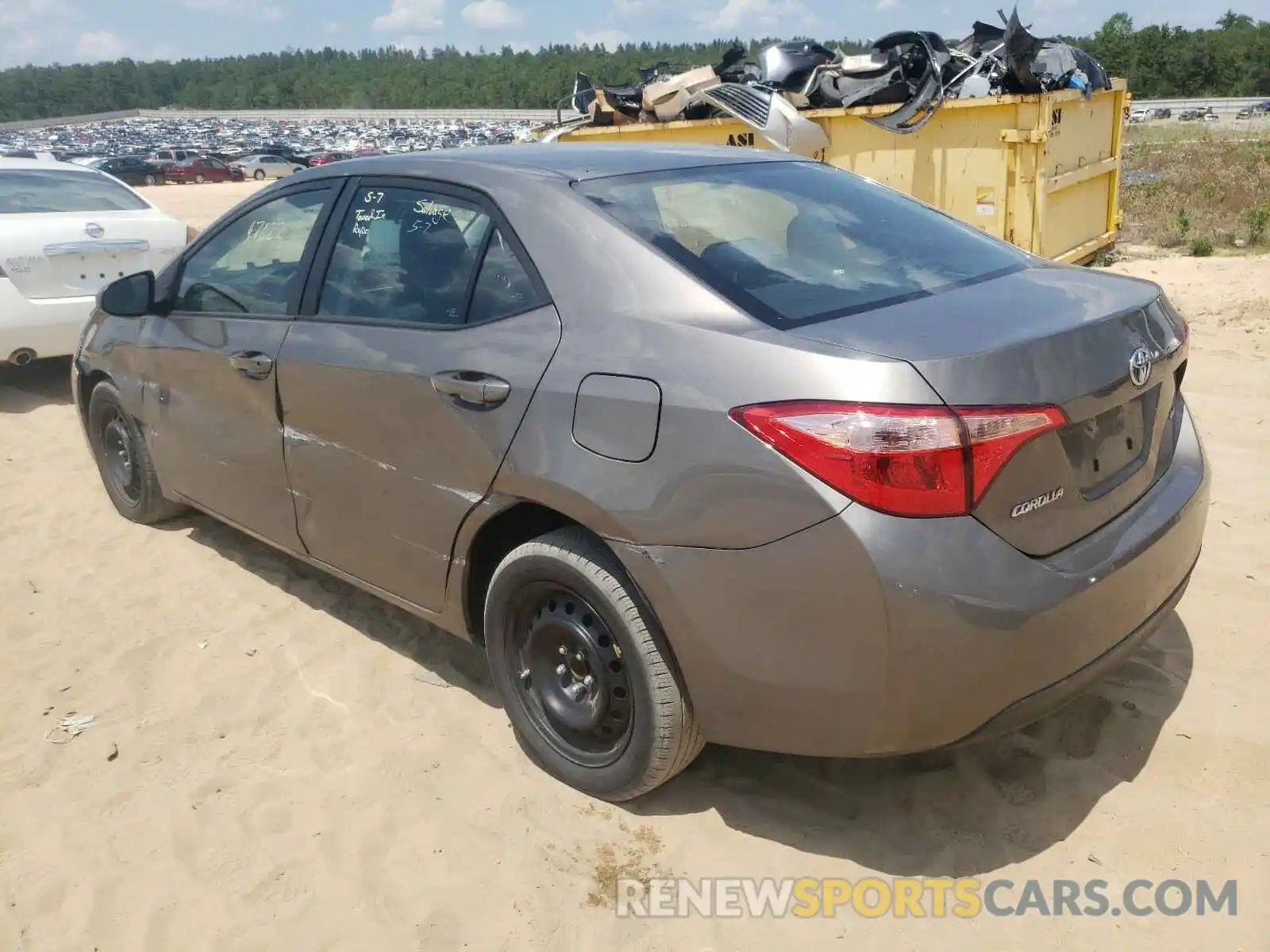 3 Photograph of a damaged car 2T1BURHEXKC242787 TOYOTA COROLLA 2019