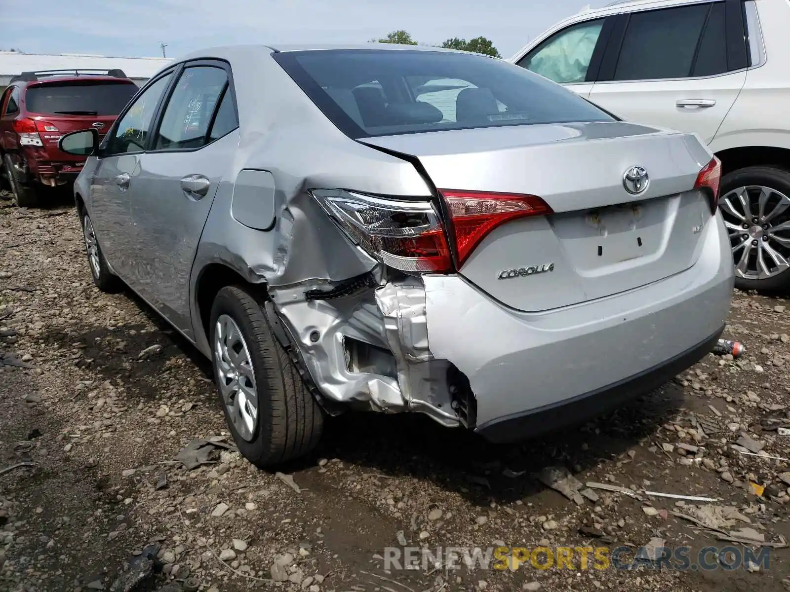 3 Photograph of a damaged car 2T1BURHEXKC243082 TOYOTA COROLLA 2019