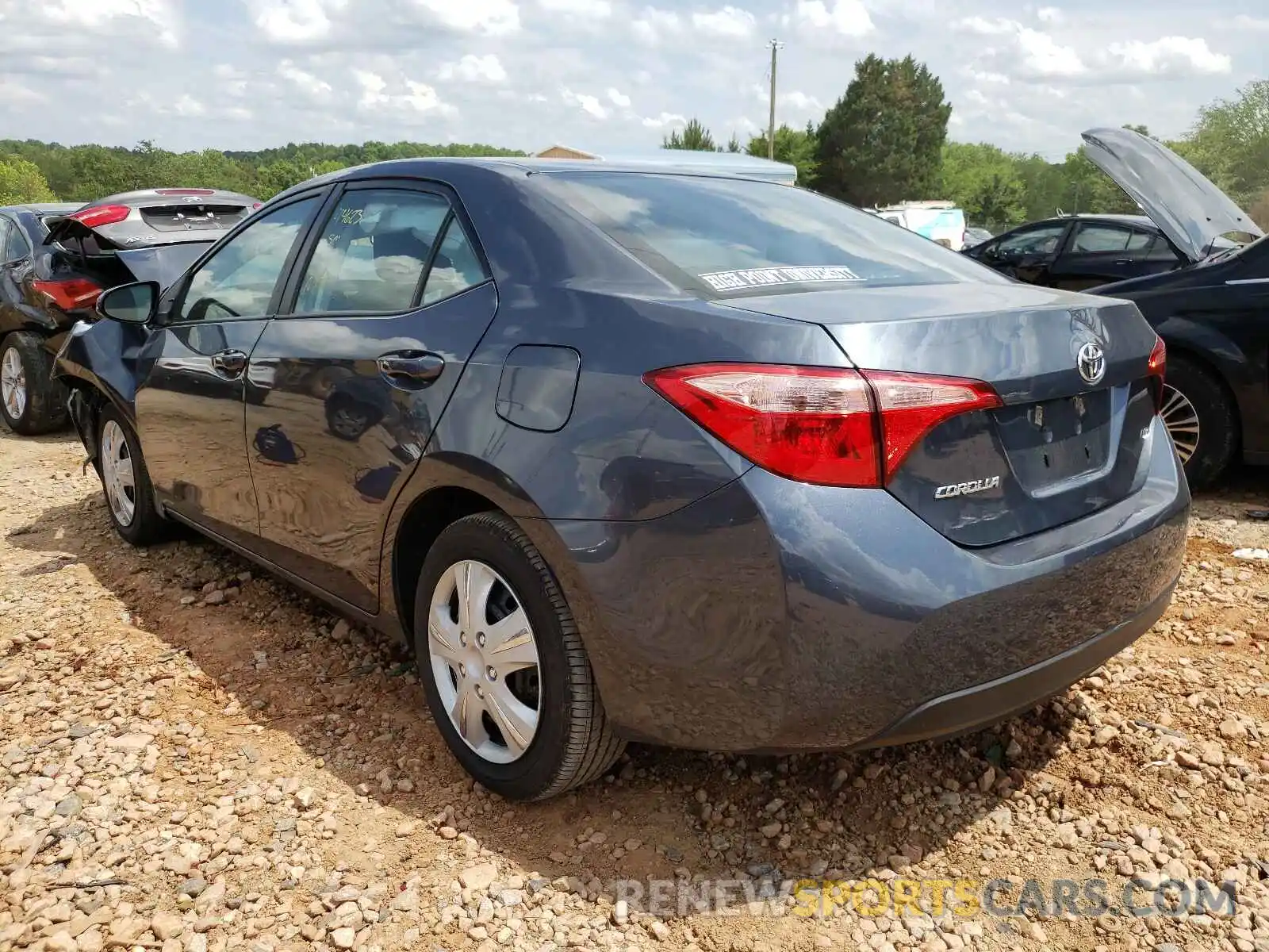 3 Photograph of a damaged car 2T1BURHEXKC243468 TOYOTA COROLLA 2019