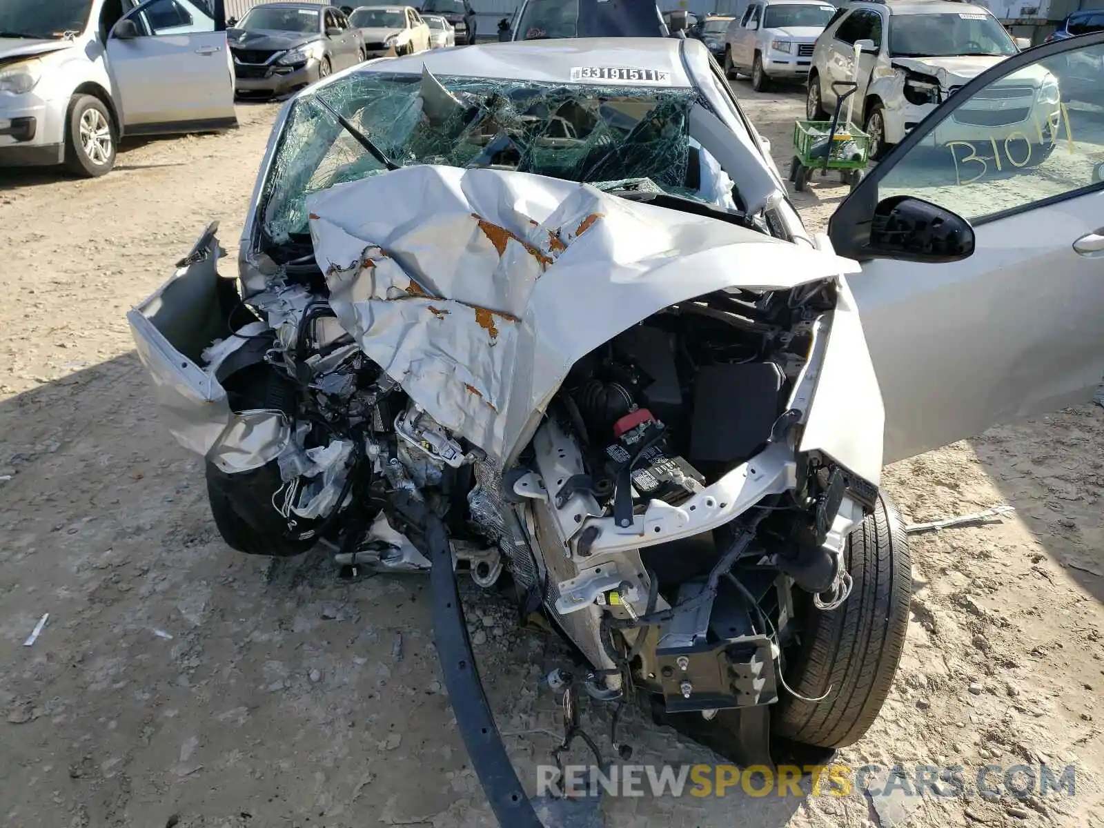 7 Photograph of a damaged car 2T1BURHEXKC243549 TOYOTA COROLLA 2019