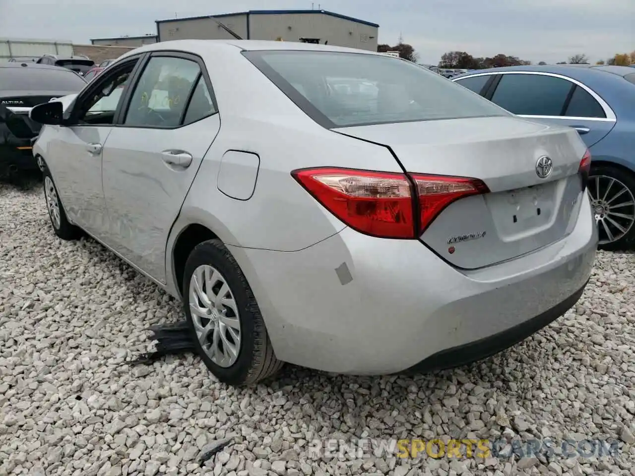 3 Photograph of a damaged car 2T1BURHEXKC244085 TOYOTA COROLLA 2019