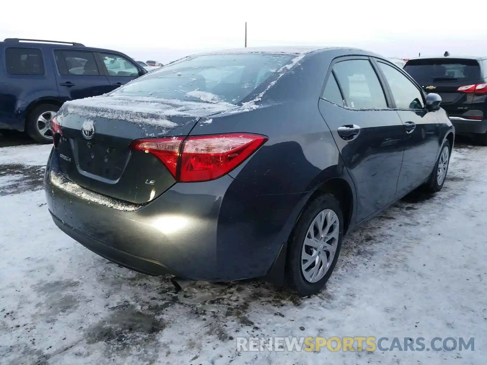 4 Photograph of a damaged car 2T1BURHEXKC245009 TOYOTA COROLLA 2019