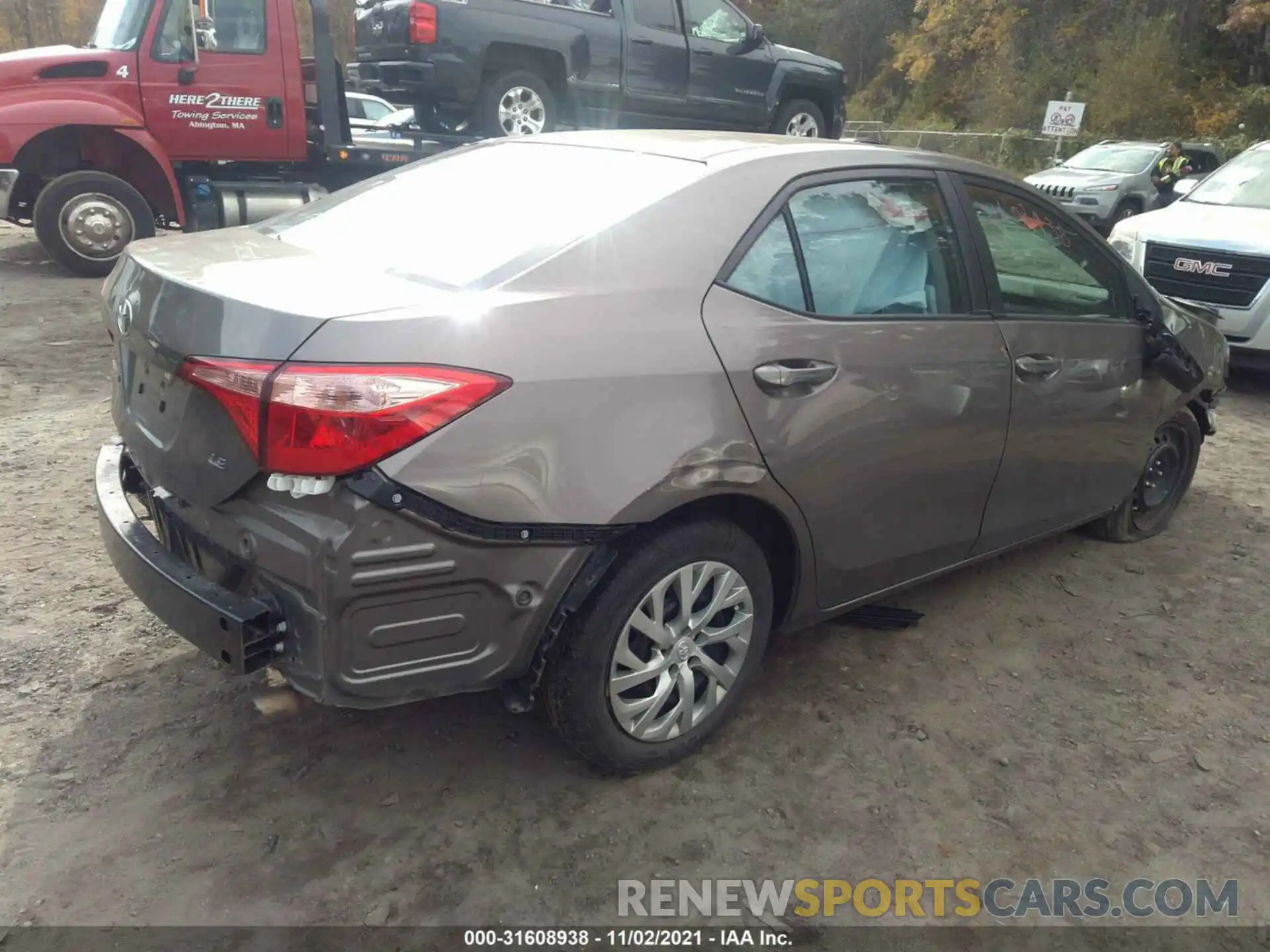 4 Photograph of a damaged car 2T1BURHEXKC245415 TOYOTA COROLLA 2019