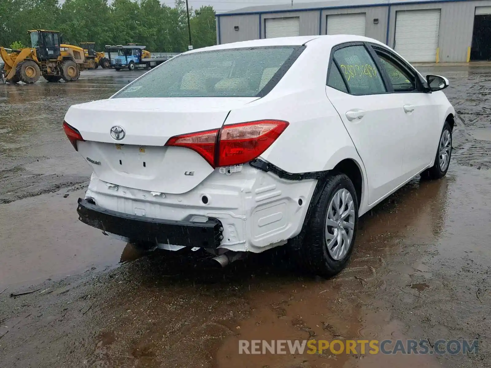 4 Photograph of a damaged car 2T1BURHEXKC246211 TOYOTA COROLLA 2019