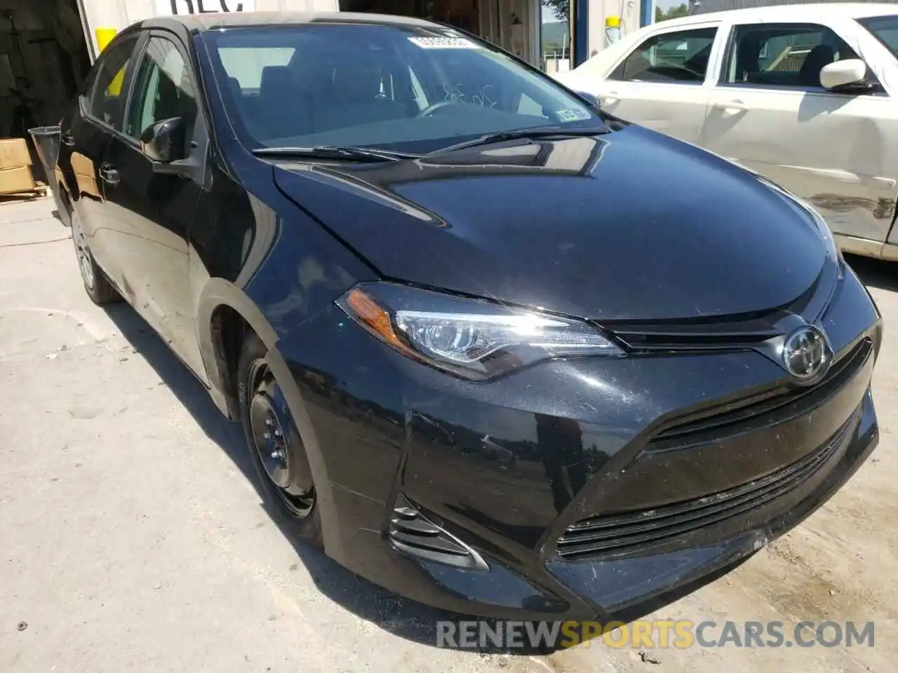 1 Photograph of a damaged car 2T1BURHEXKC246757 TOYOTA COROLLA 2019