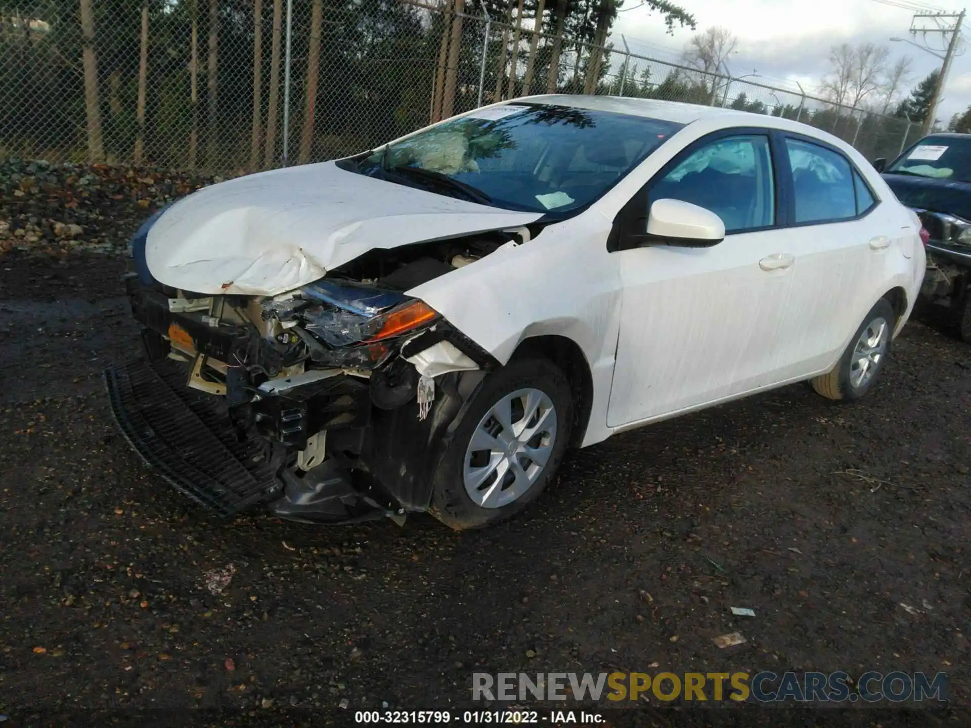 2 Photograph of a damaged car 5YFBPRHE2KP904952 TOYOTA COROLLA 2019