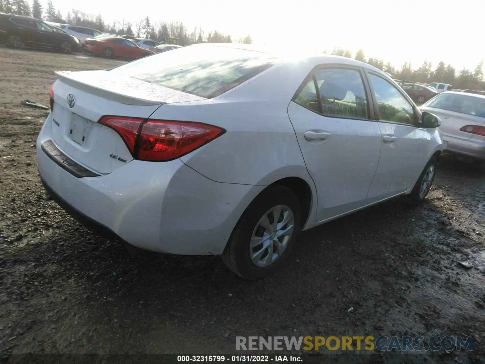 4 Photograph of a damaged car 5YFBPRHE2KP904952 TOYOTA COROLLA 2019