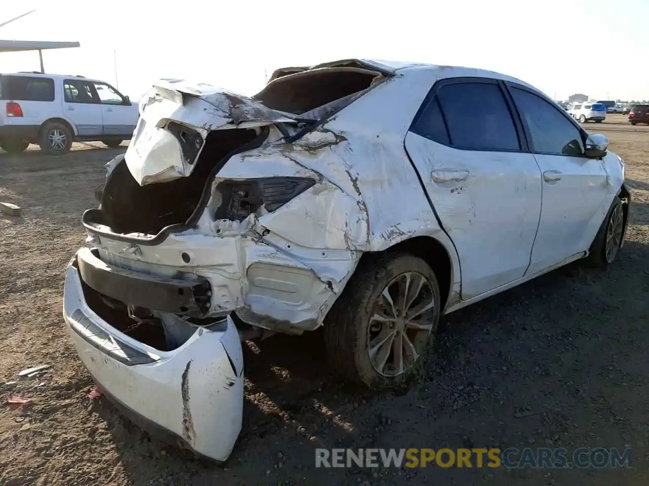 4 Photograph of a damaged car 5YFBURHE0KP856327 TOYOTA COROLLA 2019