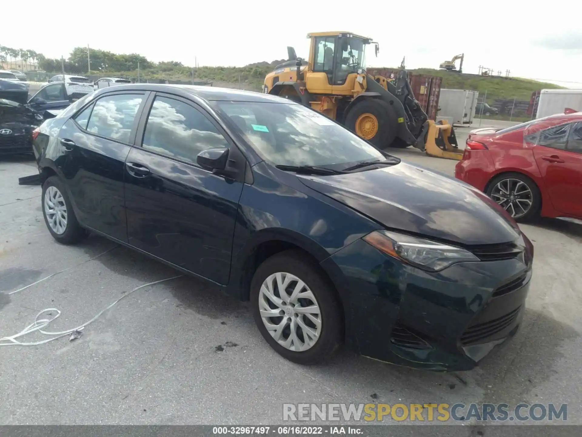 1 Photograph of a damaged car 5YFBURHE0KP856361 TOYOTA COROLLA 2019