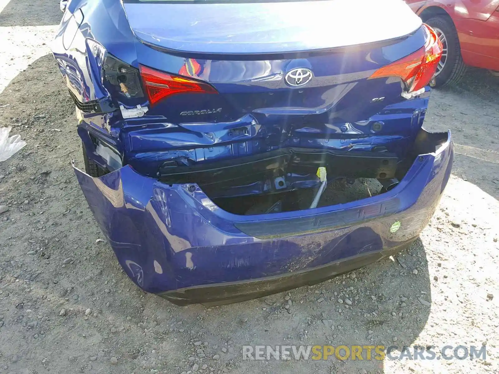 9 Photograph of a damaged car 5YFBURHE0KP857056 TOYOTA COROLLA 2019