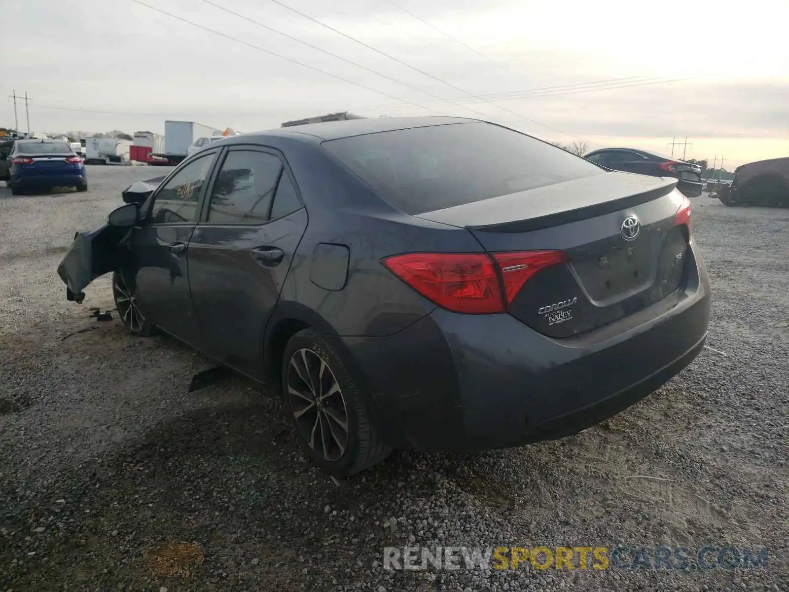 3 Photograph of a damaged car 5YFBURHE0KP858689 TOYOTA COROLLA 2019