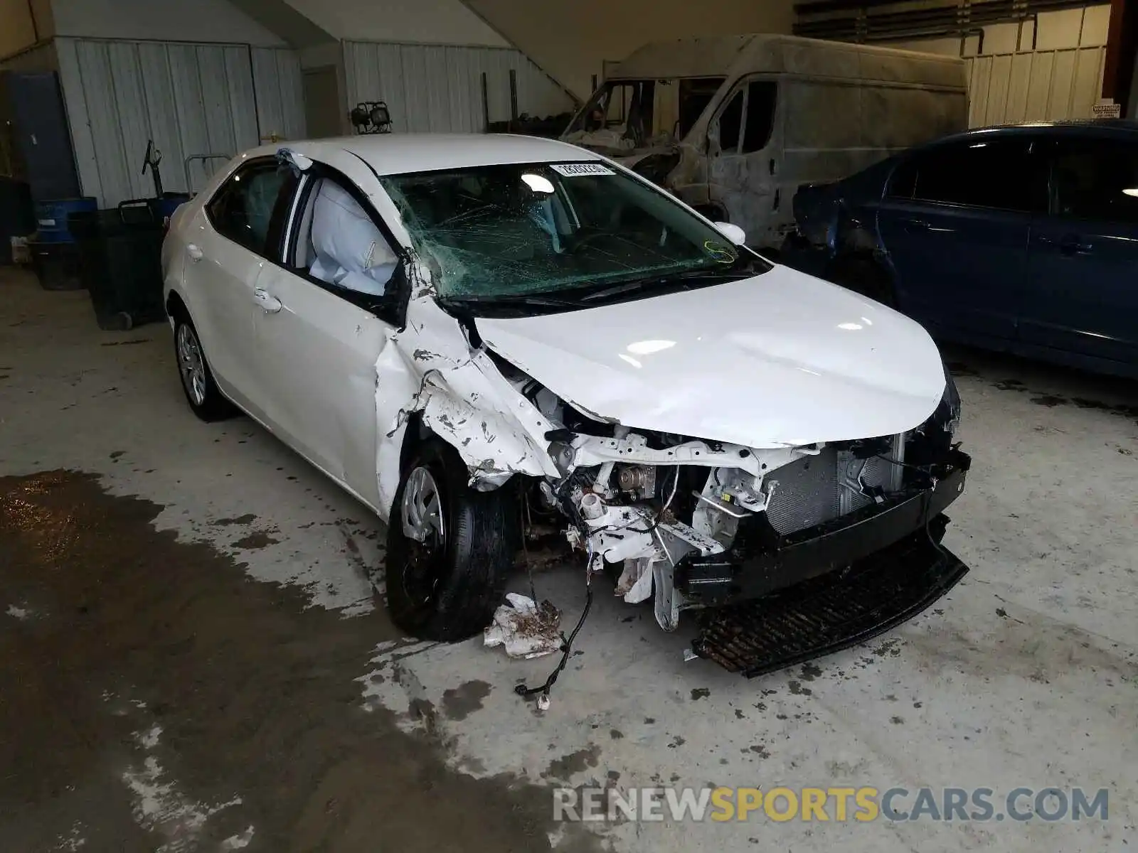 1 Photograph of a damaged car 5YFBURHE0KP859129 TOYOTA COROLLA 2019