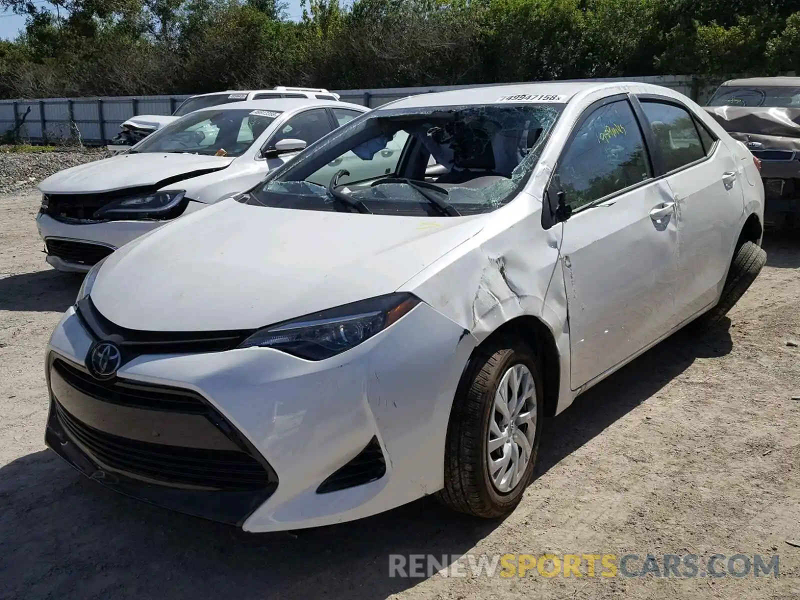 2 Photograph of a damaged car 5YFBURHE0KP860135 TOYOTA COROLLA 2019