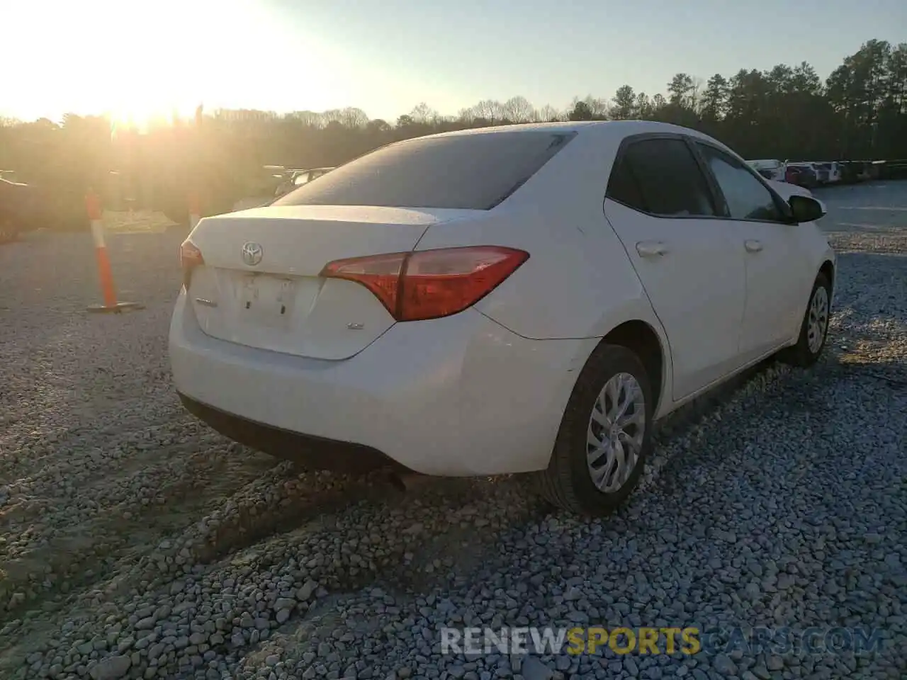 4 Photograph of a damaged car 5YFBURHE0KP860653 TOYOTA COROLLA 2019