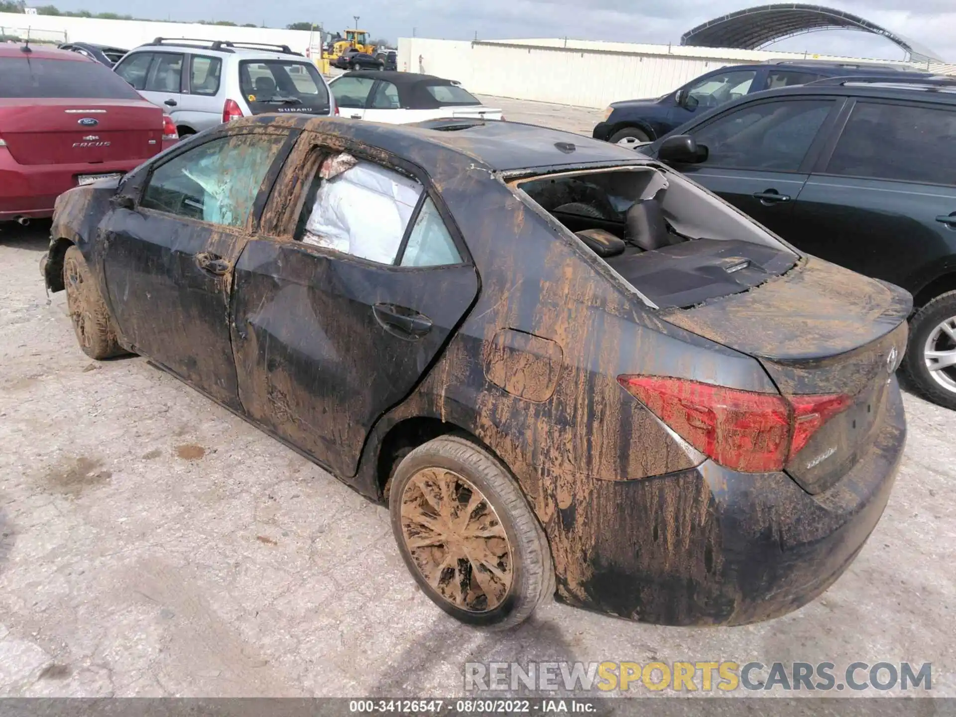 3 Photograph of a damaged car 5YFBURHE0KP860894 TOYOTA COROLLA 2019