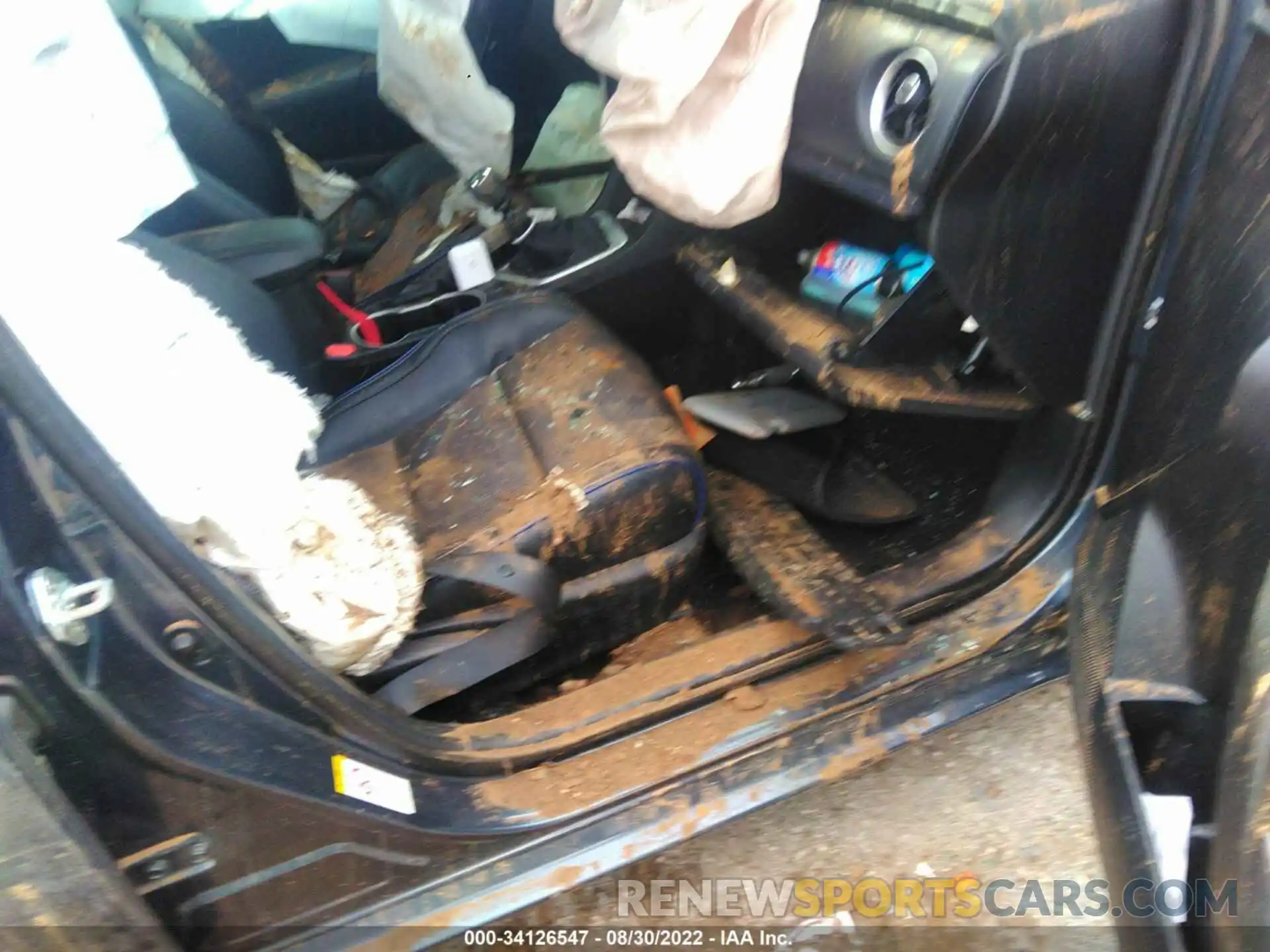 5 Photograph of a damaged car 5YFBURHE0KP860894 TOYOTA COROLLA 2019