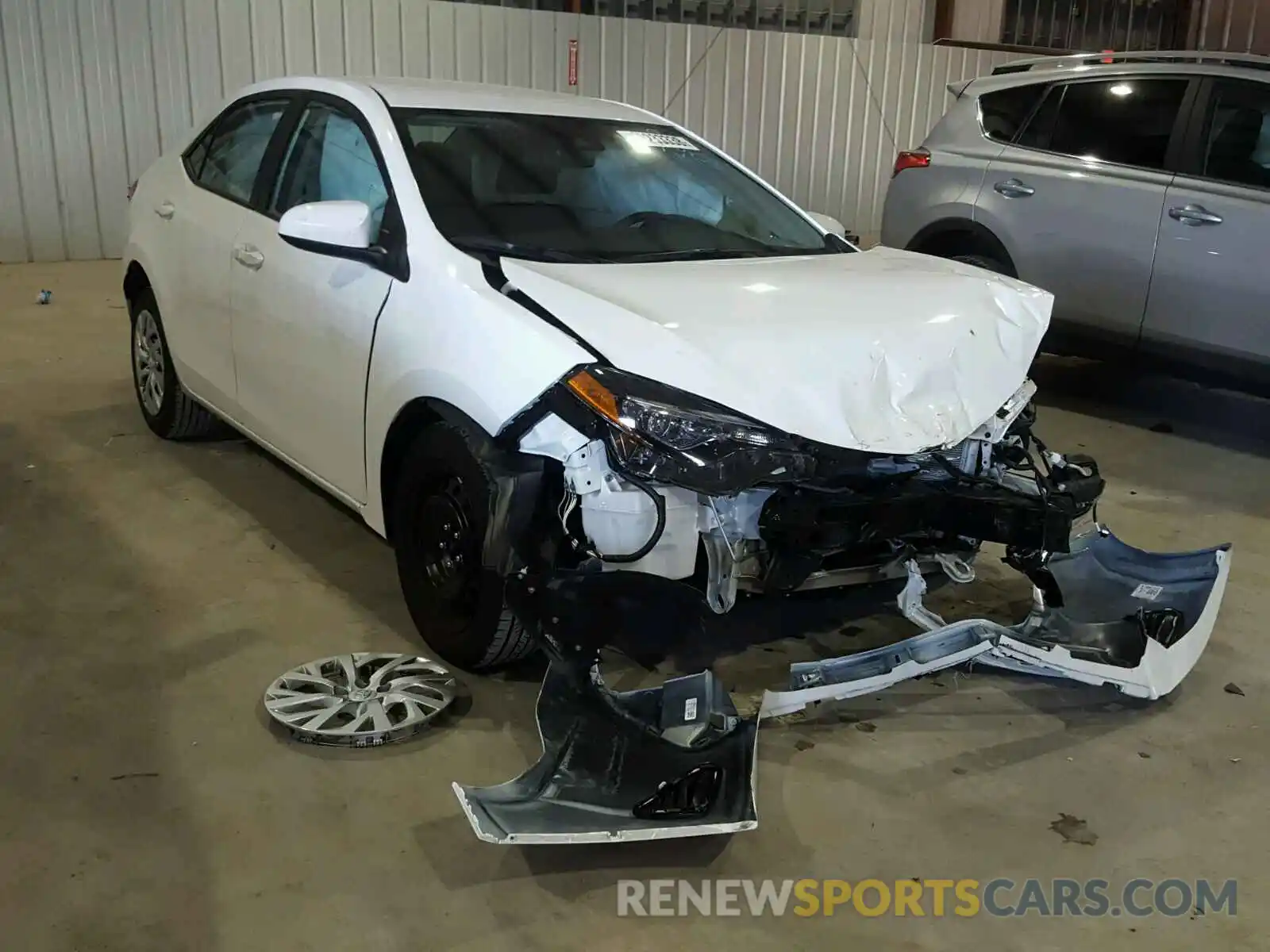 1 Photograph of a damaged car 5YFBURHE0KP861821 TOYOTA COROLLA 2019