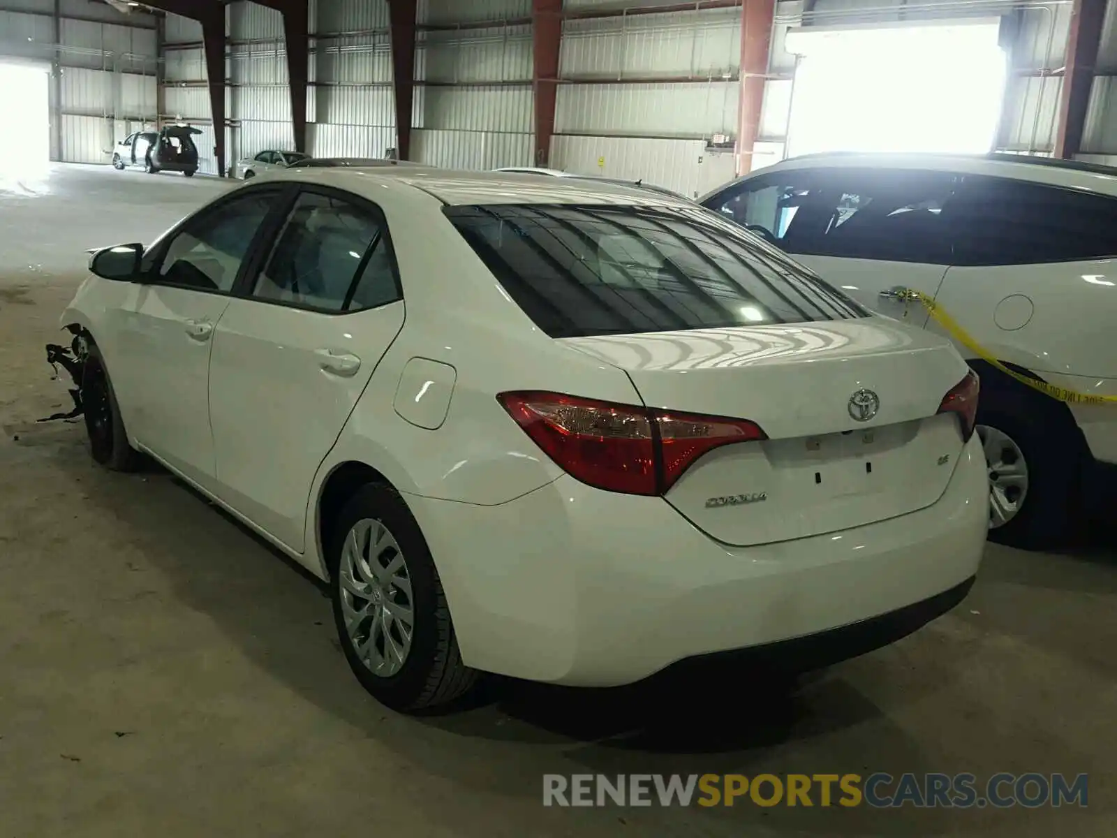 3 Photograph of a damaged car 5YFBURHE0KP861821 TOYOTA COROLLA 2019