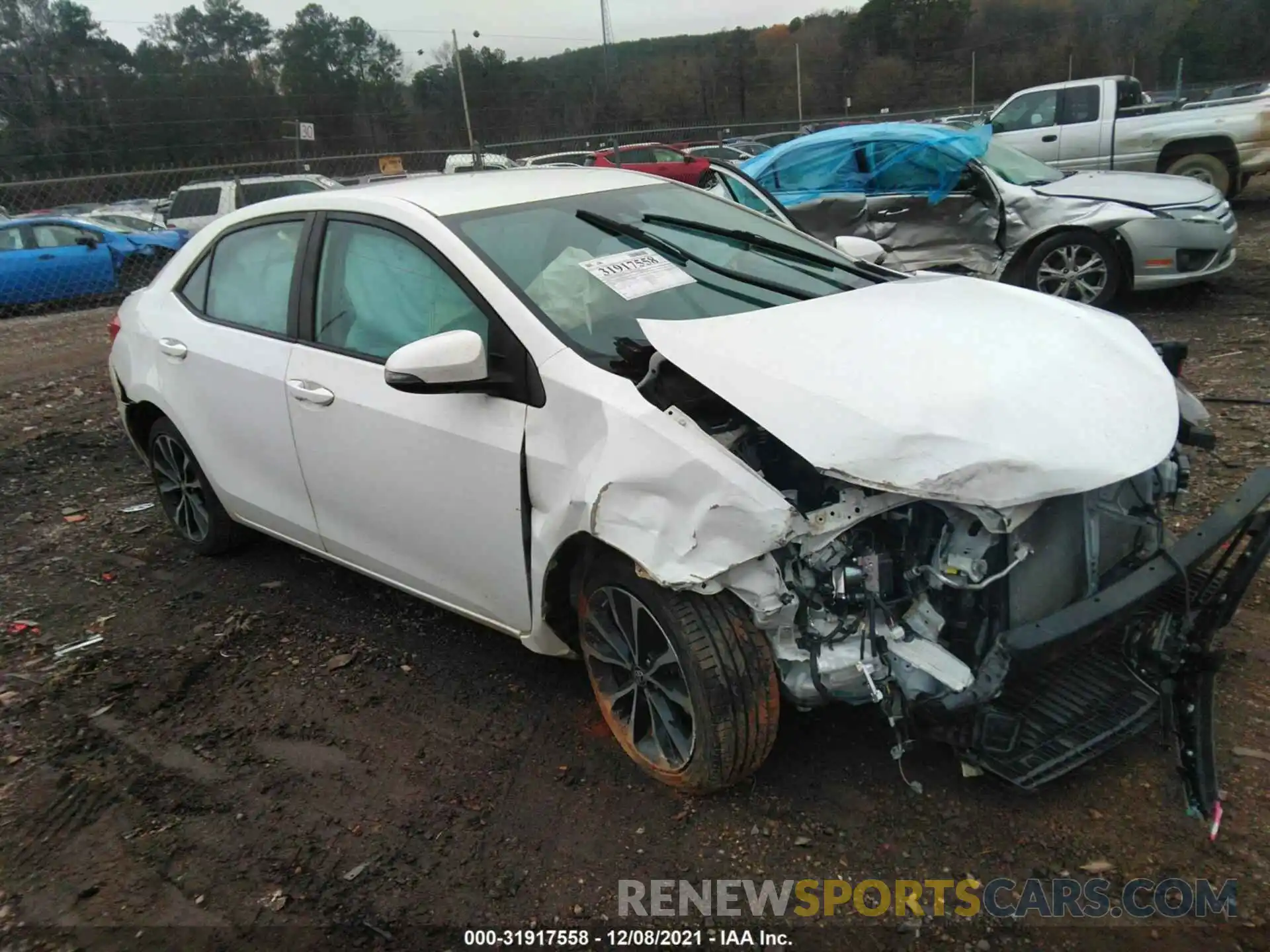 1 Photograph of a damaged car 5YFBURHE0KP862452 TOYOTA COROLLA 2019