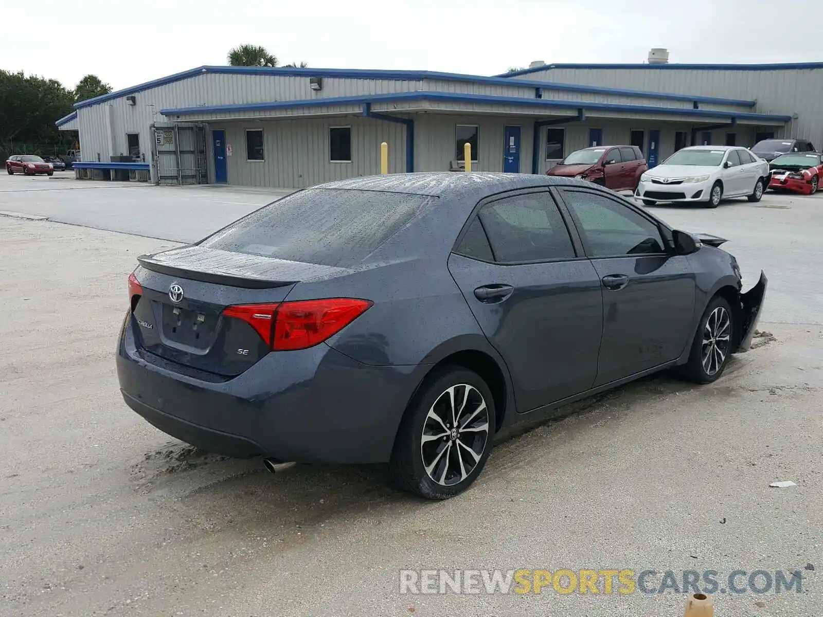 4 Photograph of a damaged car 5YFBURHE0KP863262 TOYOTA COROLLA 2019