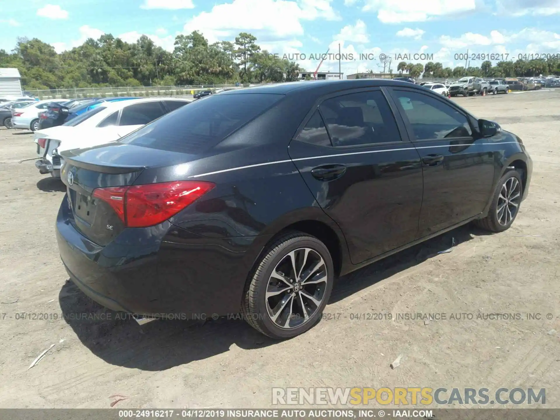 4 Photograph of a damaged car 5YFBURHE0KP863407 TOYOTA COROLLA 2019