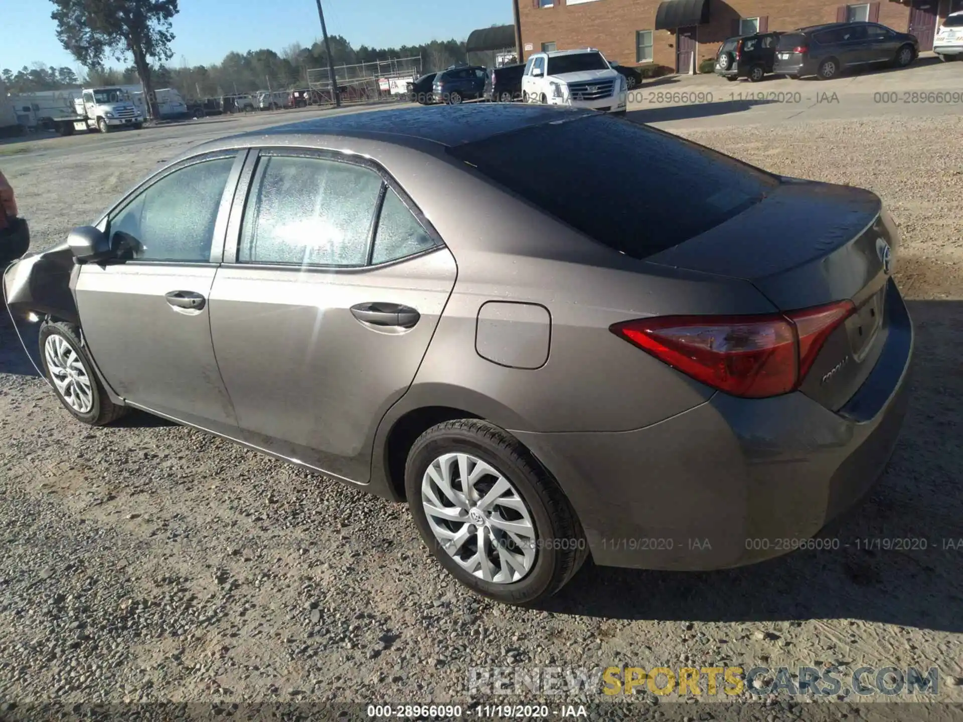 3 Photograph of a damaged car 5YFBURHE0KP864315 TOYOTA COROLLA 2019