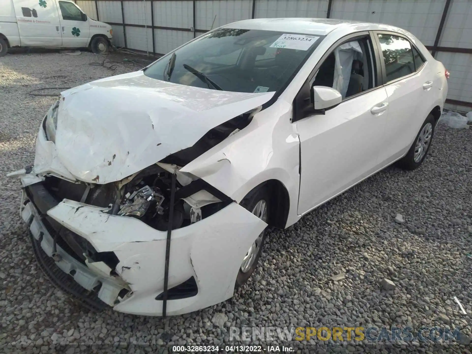 2 Photograph of a damaged car 5YFBURHE0KP864718 TOYOTA COROLLA 2019