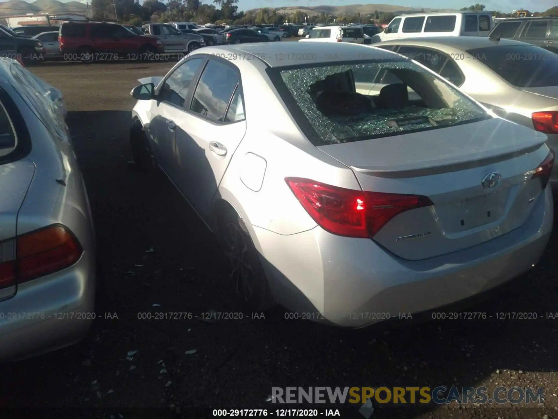 3 Photograph of a damaged car 5YFBURHE0KP865710 TOYOTA COROLLA 2019