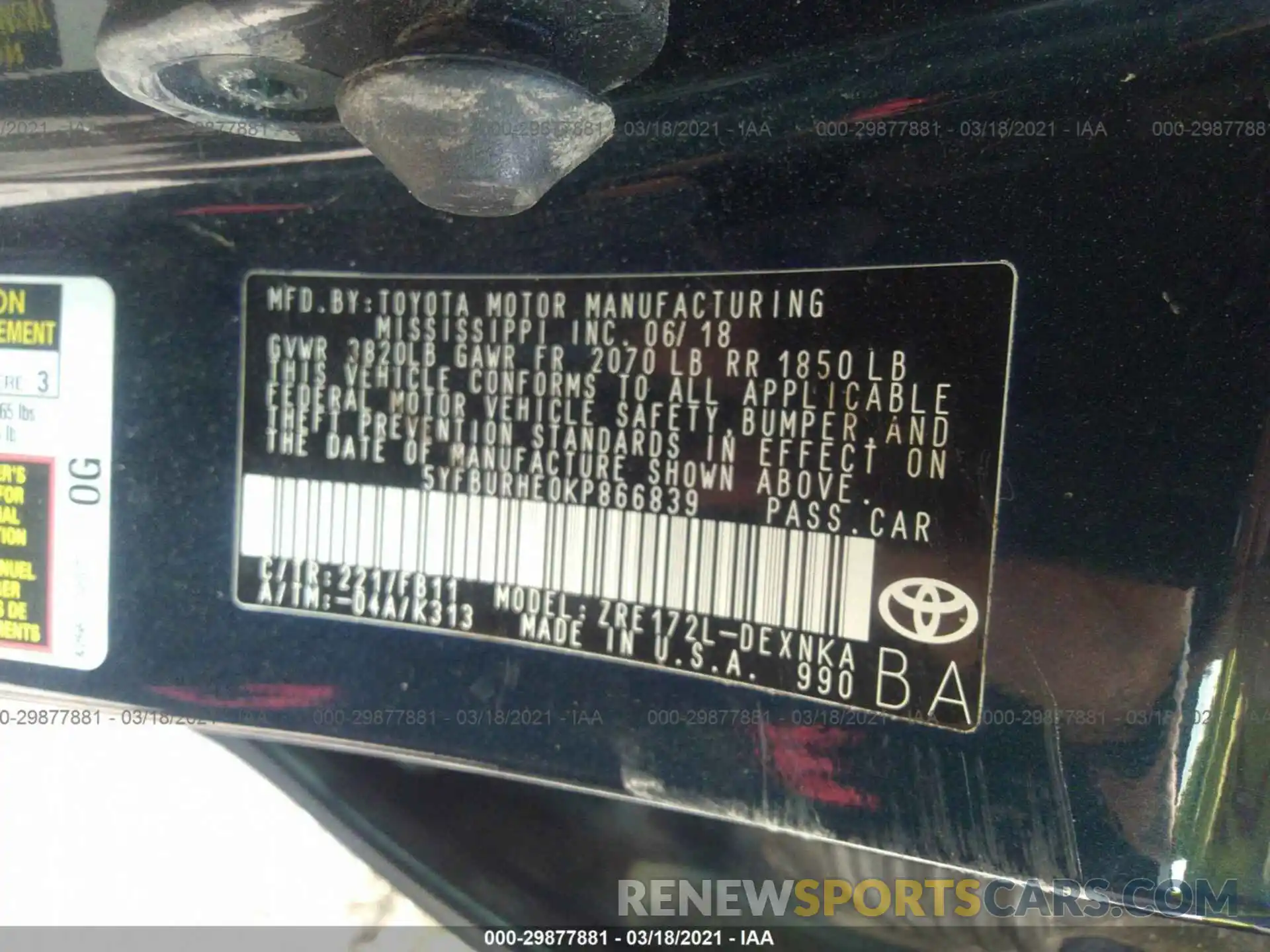 9 Photograph of a damaged car 5YFBURHE0KP866839 TOYOTA COROLLA 2019