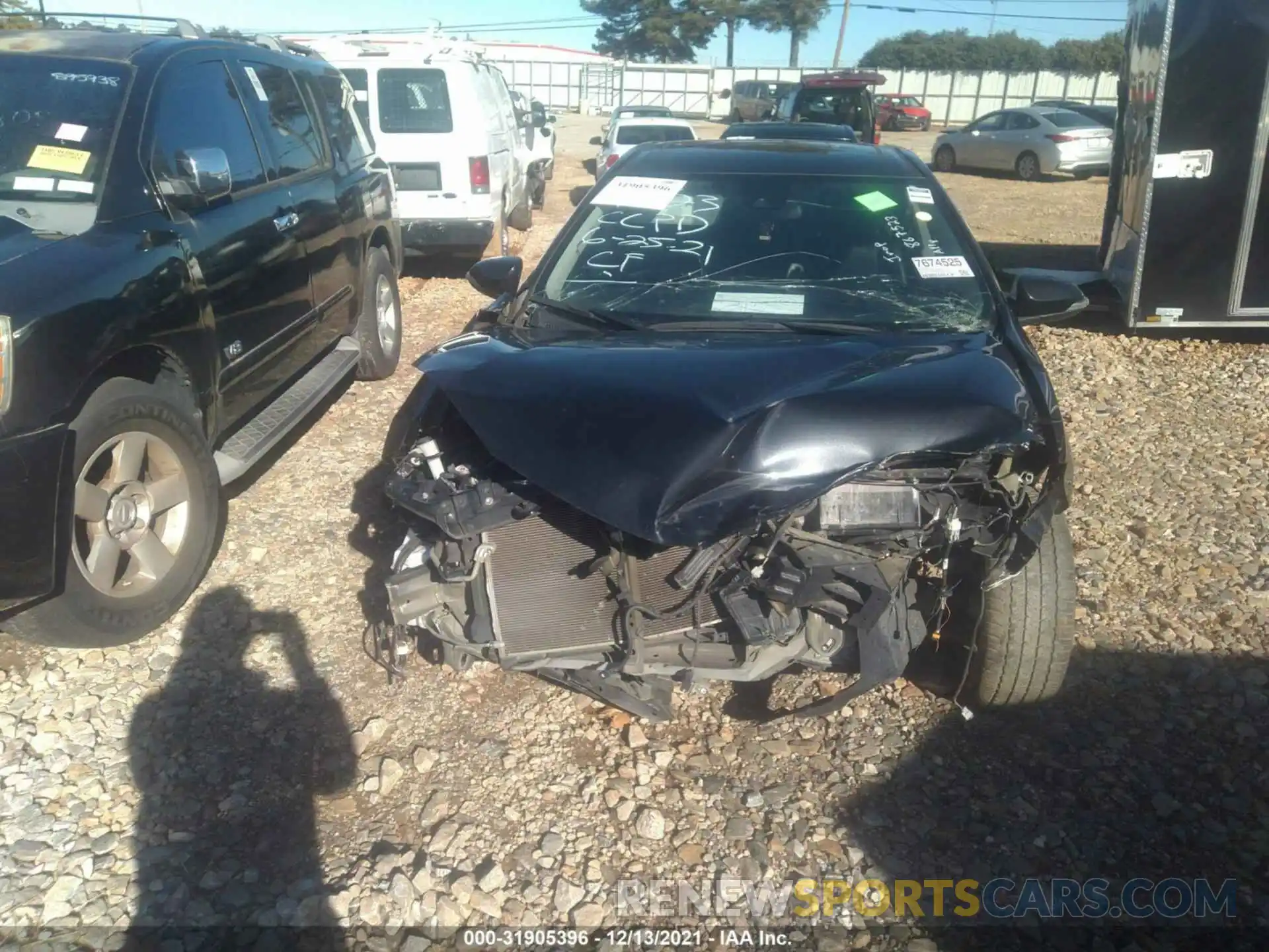 6 Photograph of a damaged car 5YFBURHE0KP867523 TOYOTA COROLLA 2019