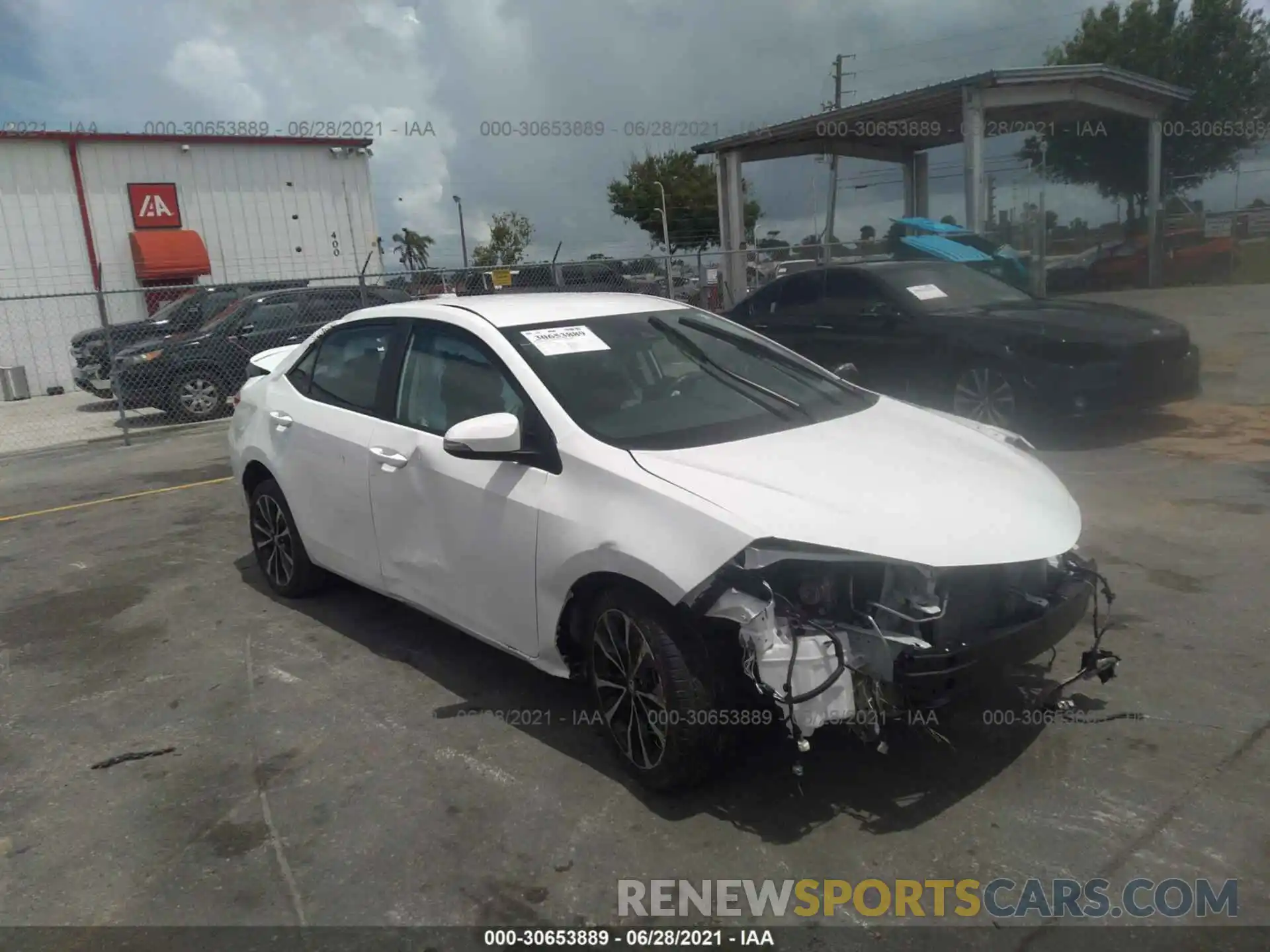 1 Photograph of a damaged car 5YFBURHE0KP867652 TOYOTA COROLLA 2019