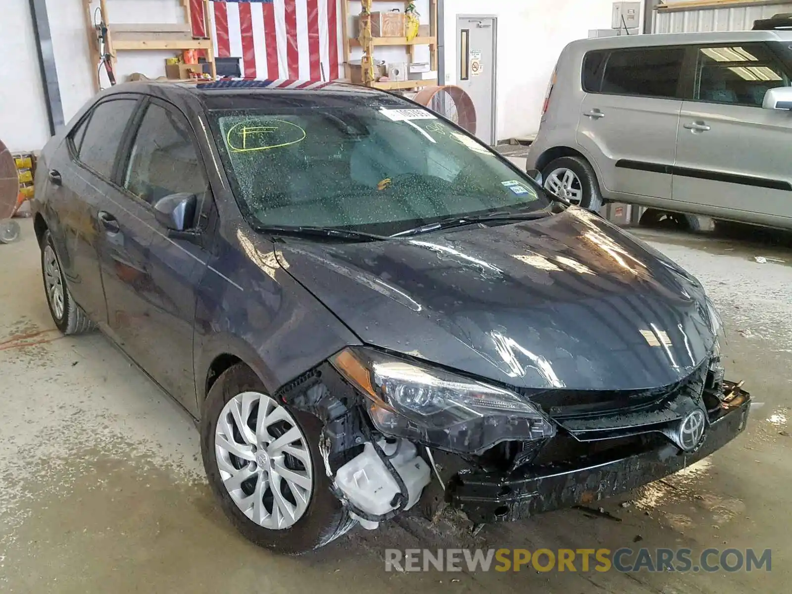 1 Photograph of a damaged car 5YFBURHE0KP868090 TOYOTA COROLLA 2019