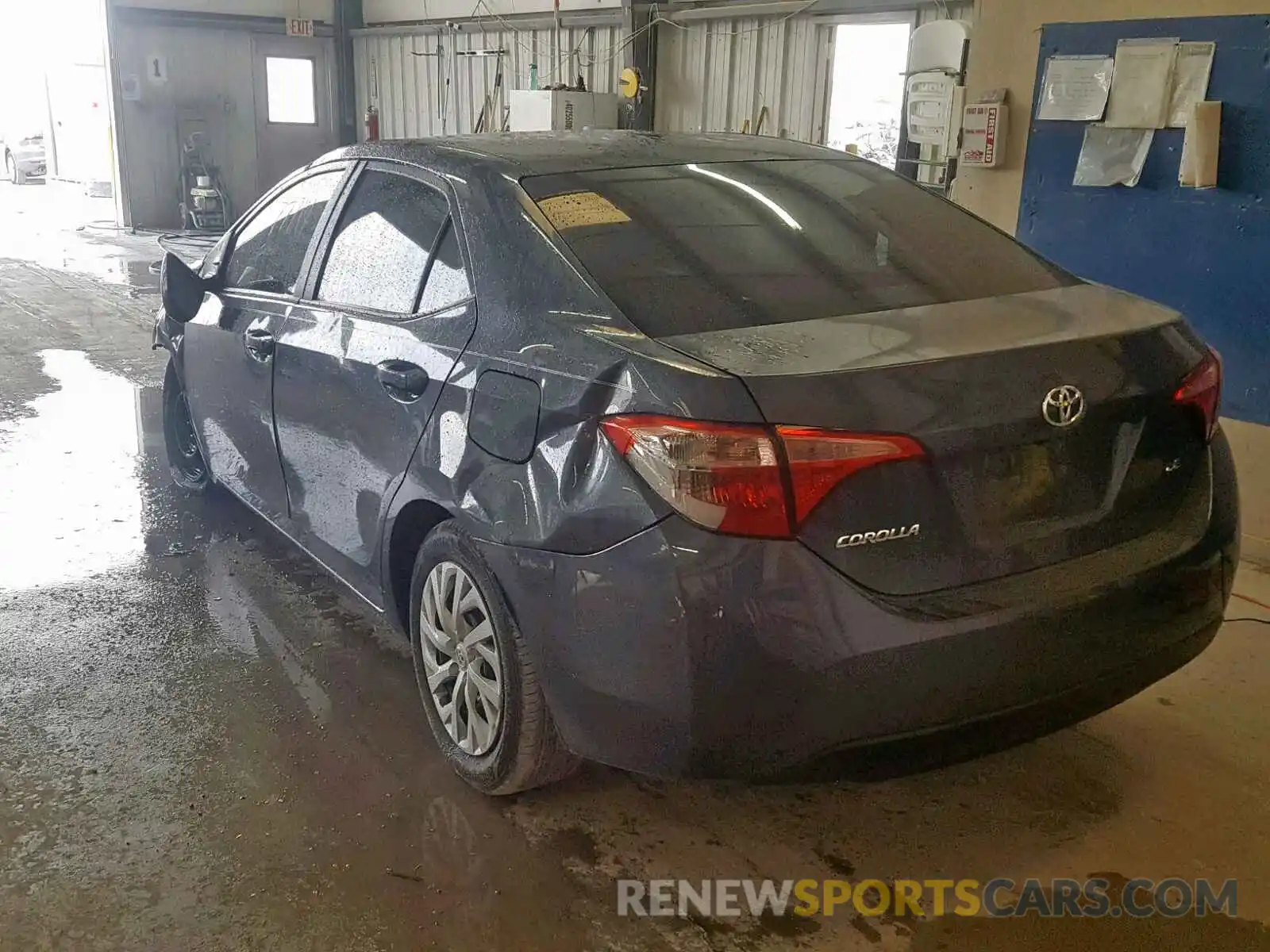 3 Photograph of a damaged car 5YFBURHE0KP868090 TOYOTA COROLLA 2019