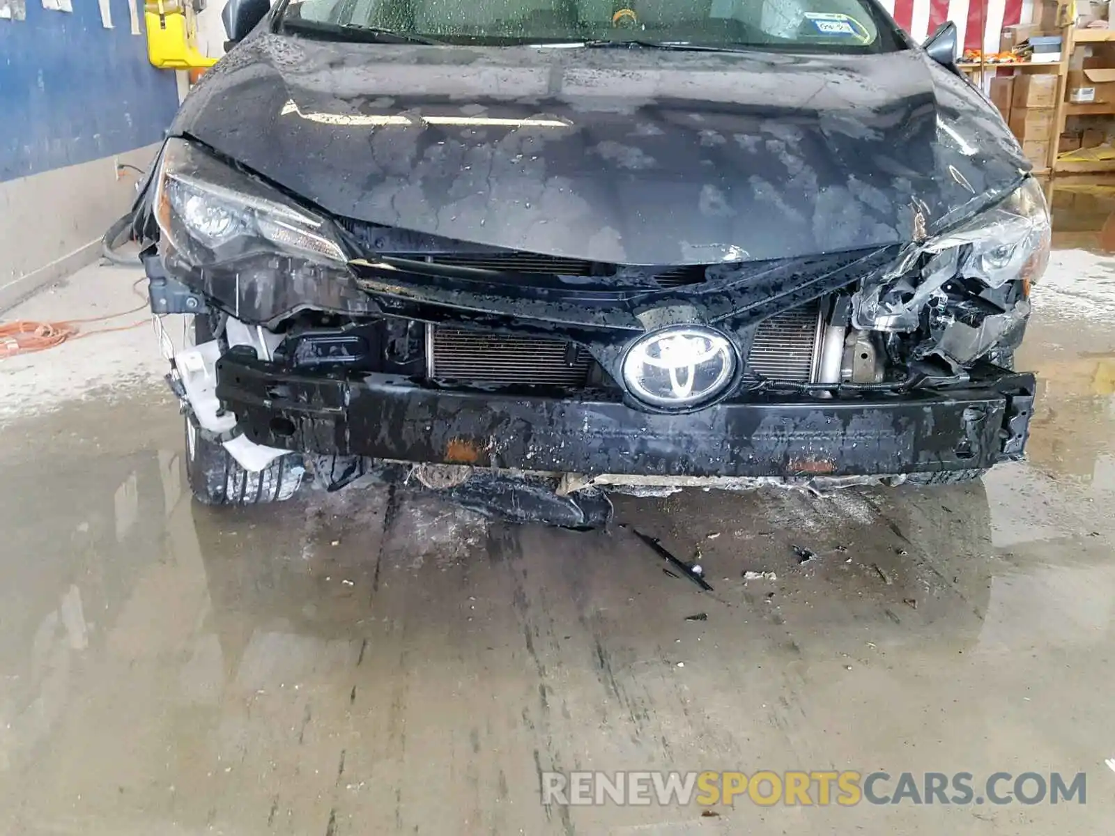 9 Photograph of a damaged car 5YFBURHE0KP868090 TOYOTA COROLLA 2019