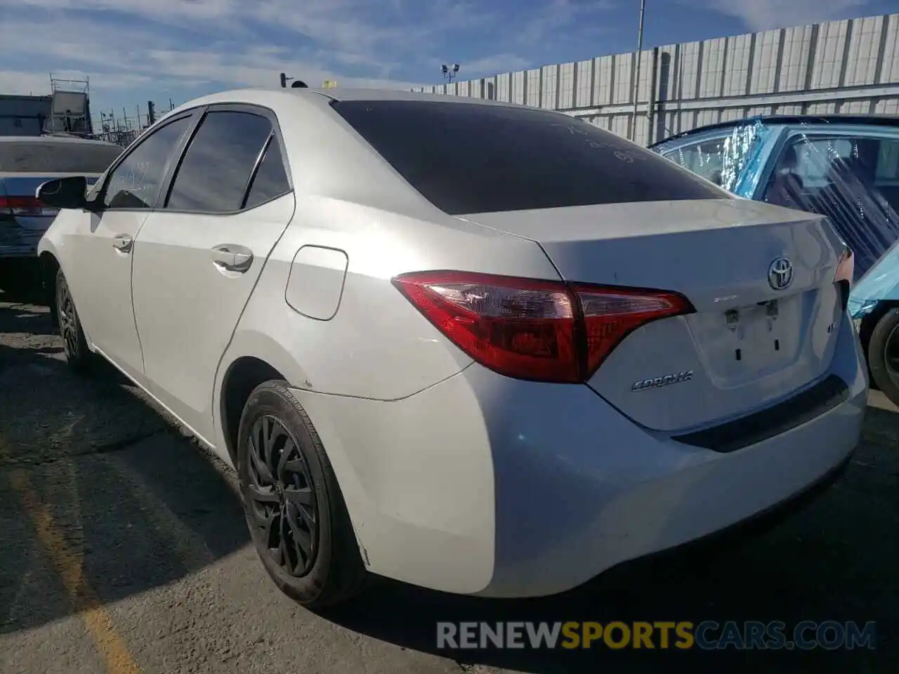 3 Photograph of a damaged car 5YFBURHE0KP868672 TOYOTA COROLLA 2019