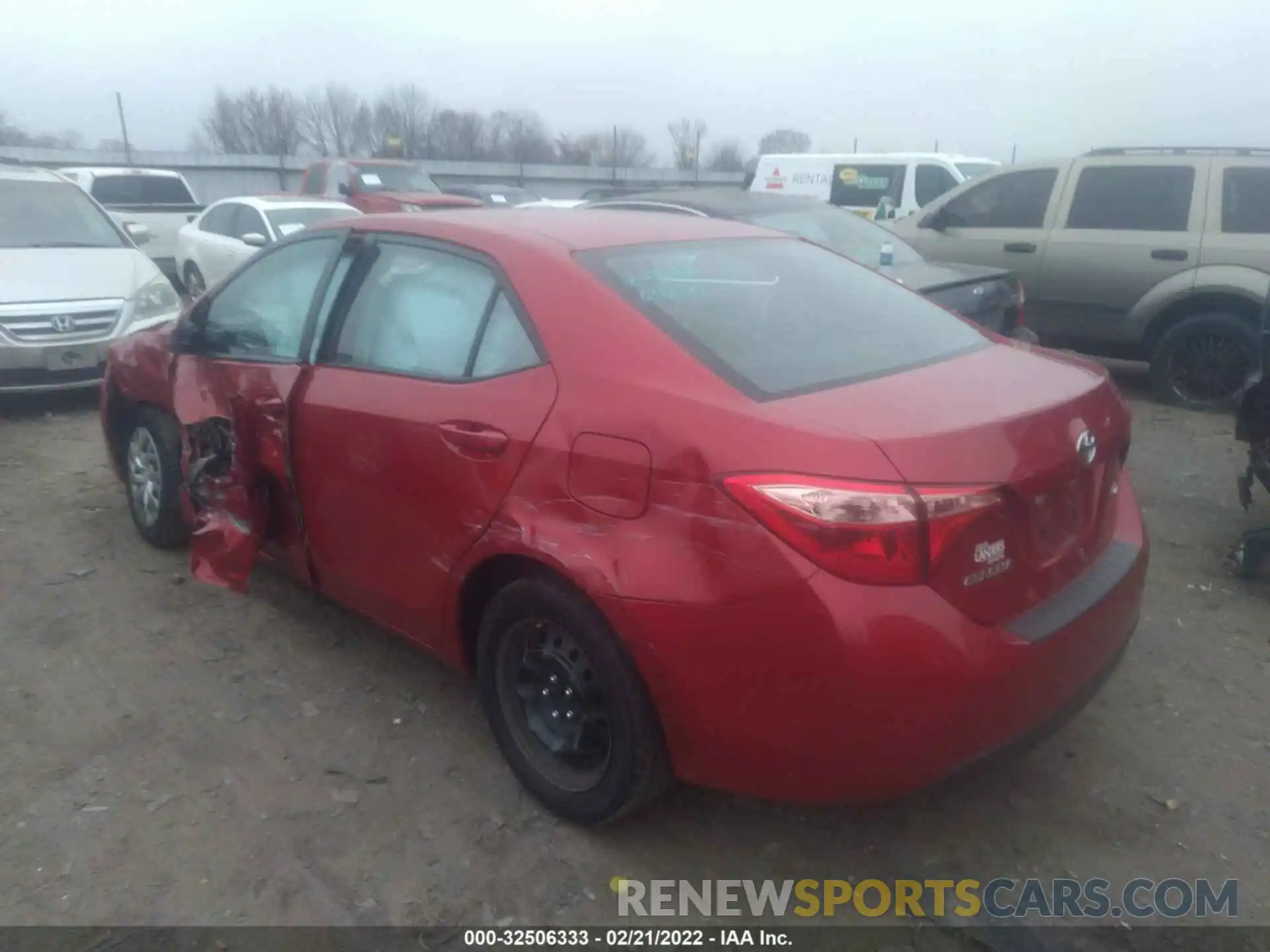 3 Photograph of a damaged car 5YFBURHE0KP869031 TOYOTA COROLLA 2019