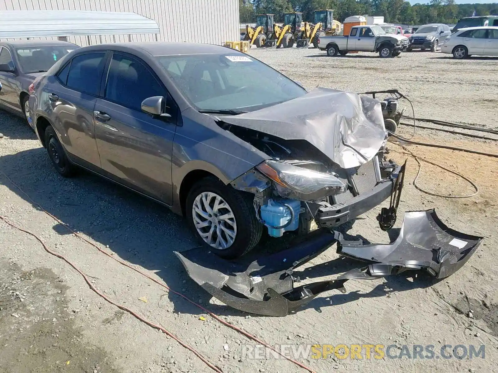 1 Фотография поврежденного автомобиля 5YFBURHE0KP869370 TOYOTA COROLLA 2019