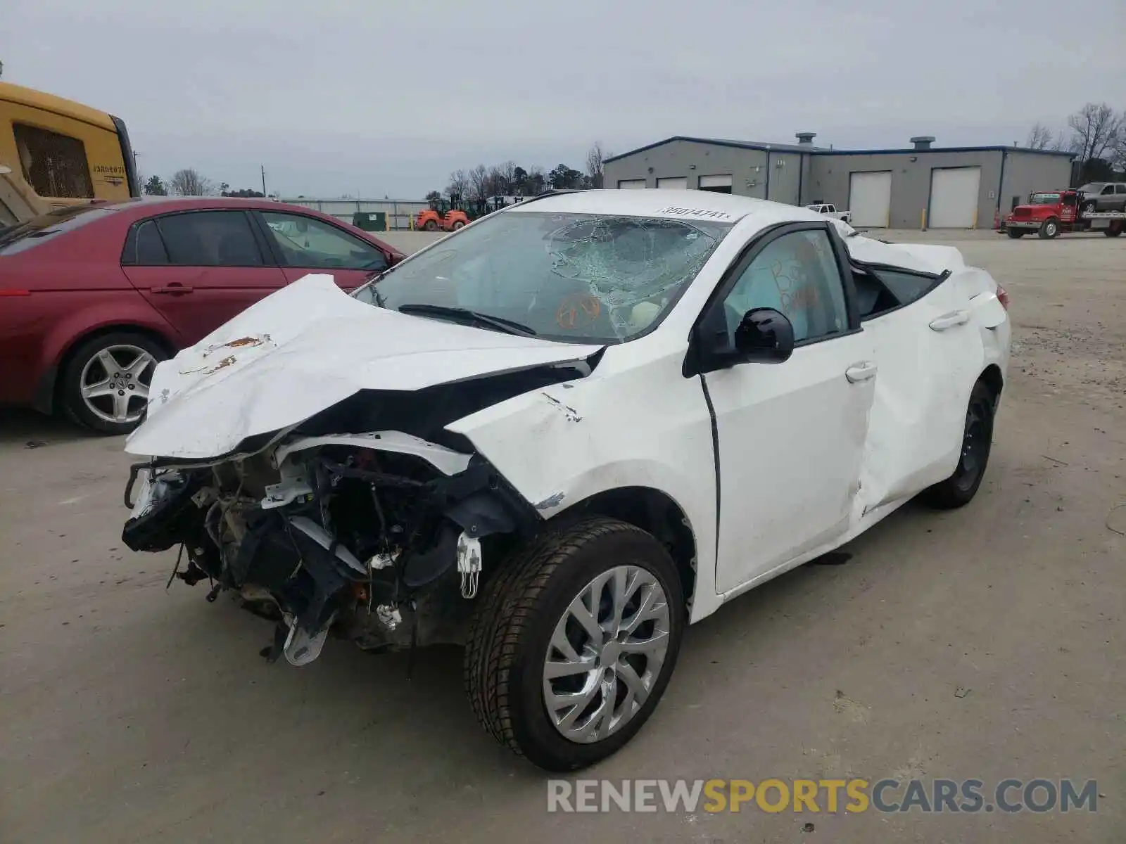 2 Photograph of a damaged car 5YFBURHE0KP870762 TOYOTA COROLLA 2019