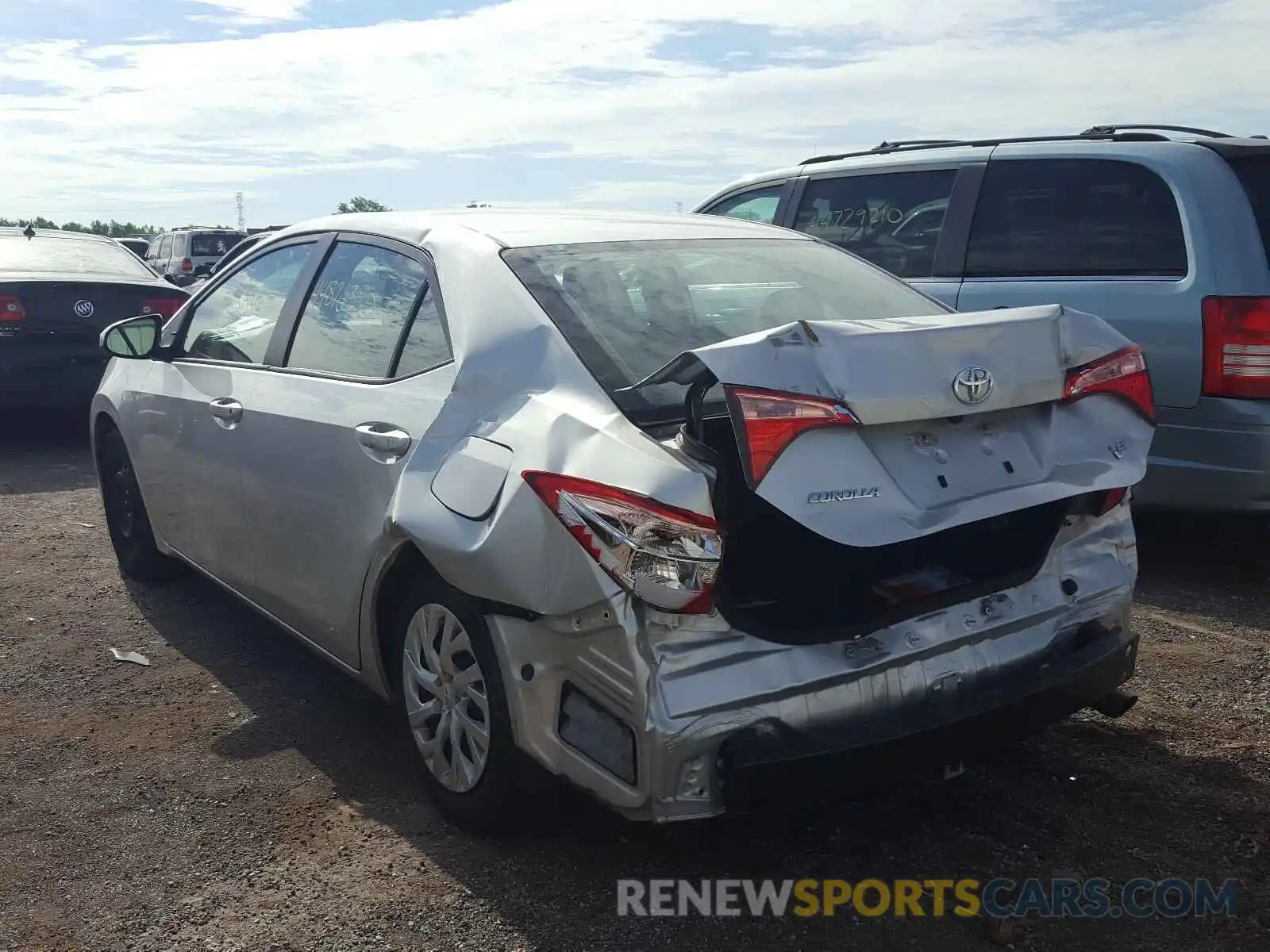 3 Photograph of a damaged car 5YFBURHE0KP870891 TOYOTA COROLLA 2019