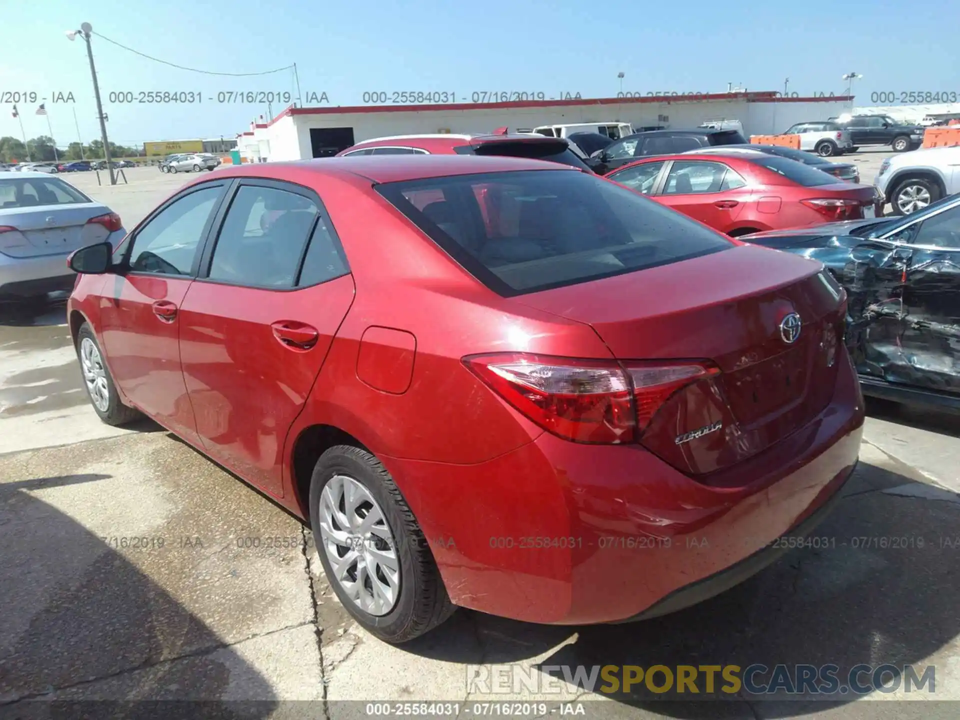 3 Photograph of a damaged car 5YFBURHE0KP871247 TOYOTA COROLLA 2019