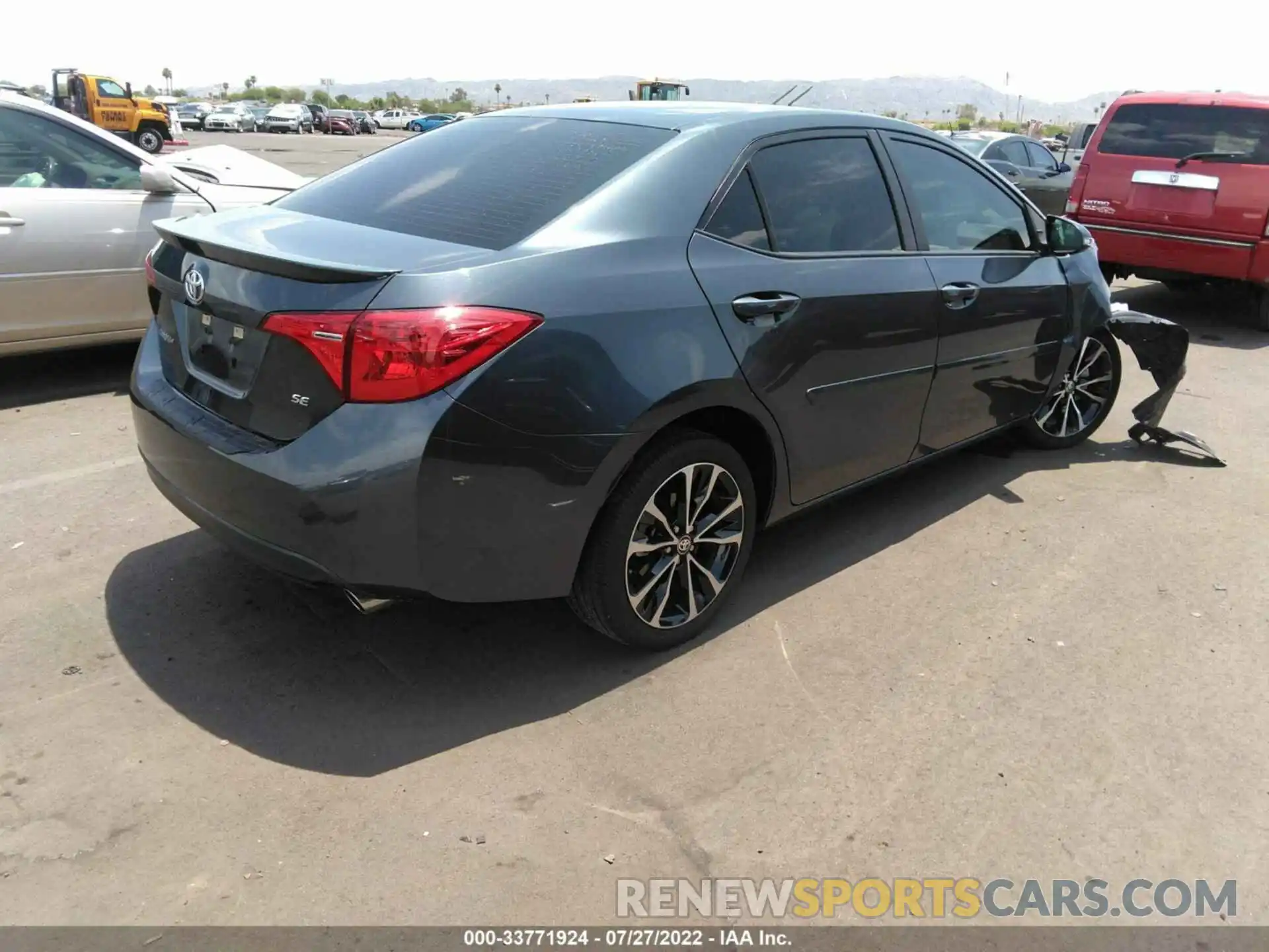 4 Photograph of a damaged car 5YFBURHE0KP871703 TOYOTA COROLLA 2019