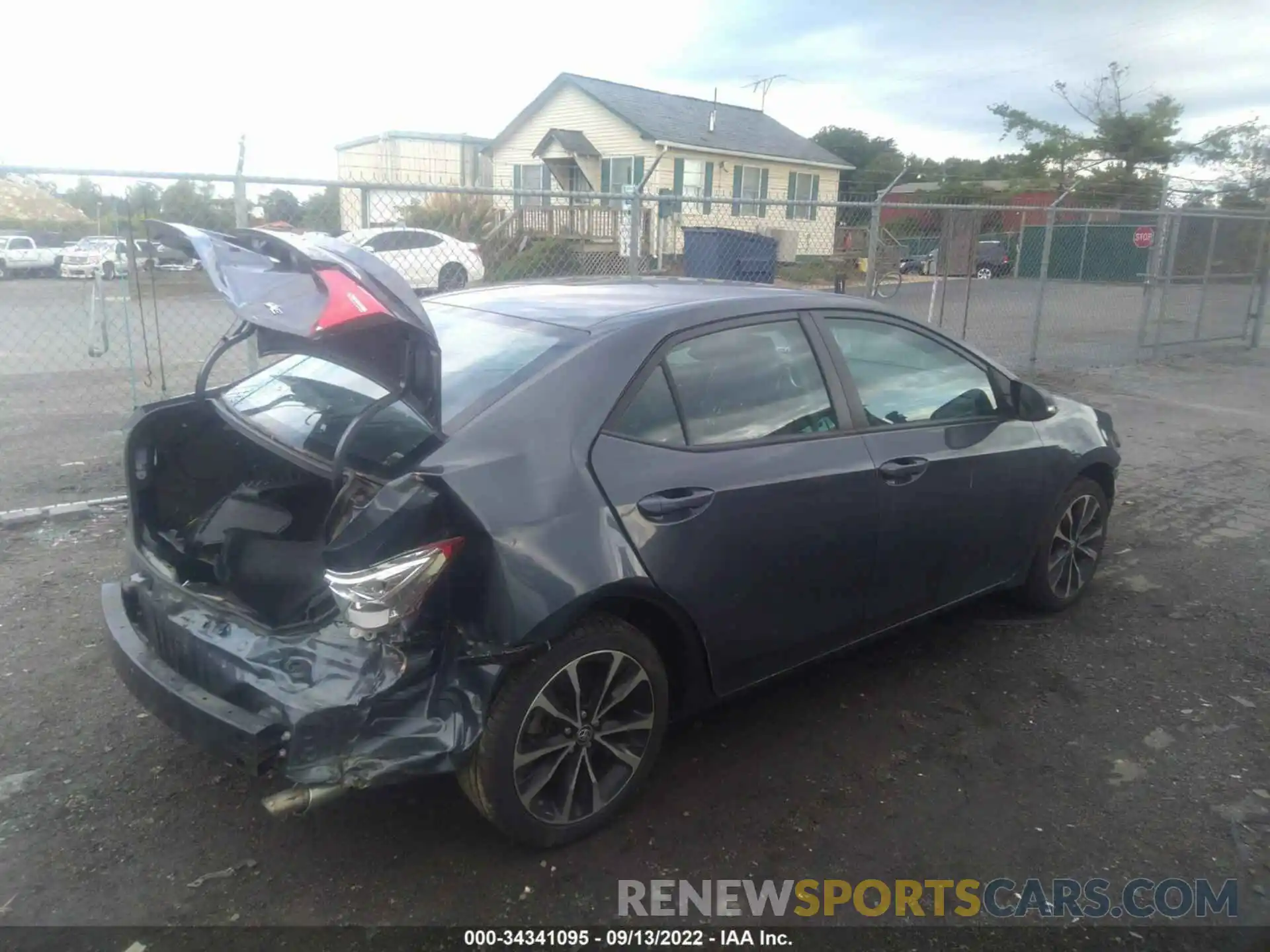 4 Photograph of a damaged car 5YFBURHE0KP871989 TOYOTA COROLLA 2019