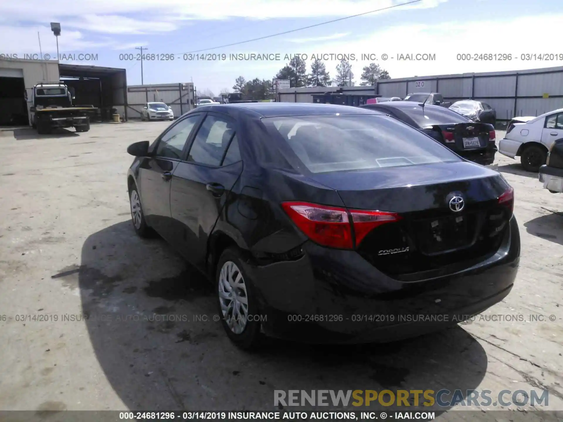 3 Photograph of a damaged car 5YFBURHE0KP873029 TOYOTA COROLLA 2019