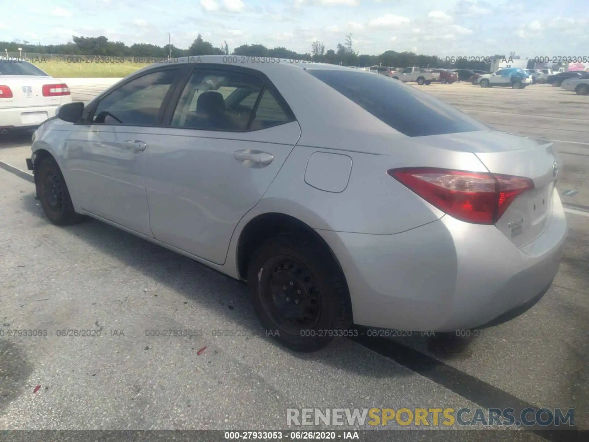 3 Photograph of a damaged car 5YFBURHE0KP873550 TOYOTA COROLLA 2019