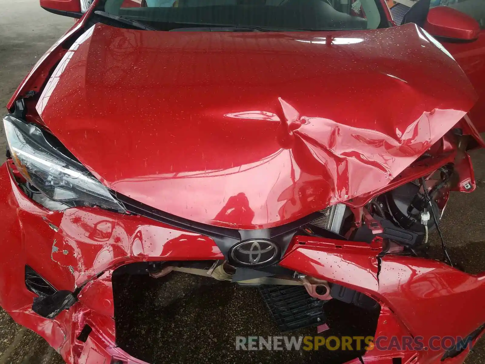 7 Photograph of a damaged car 5YFBURHE0KP874276 TOYOTA COROLLA 2019