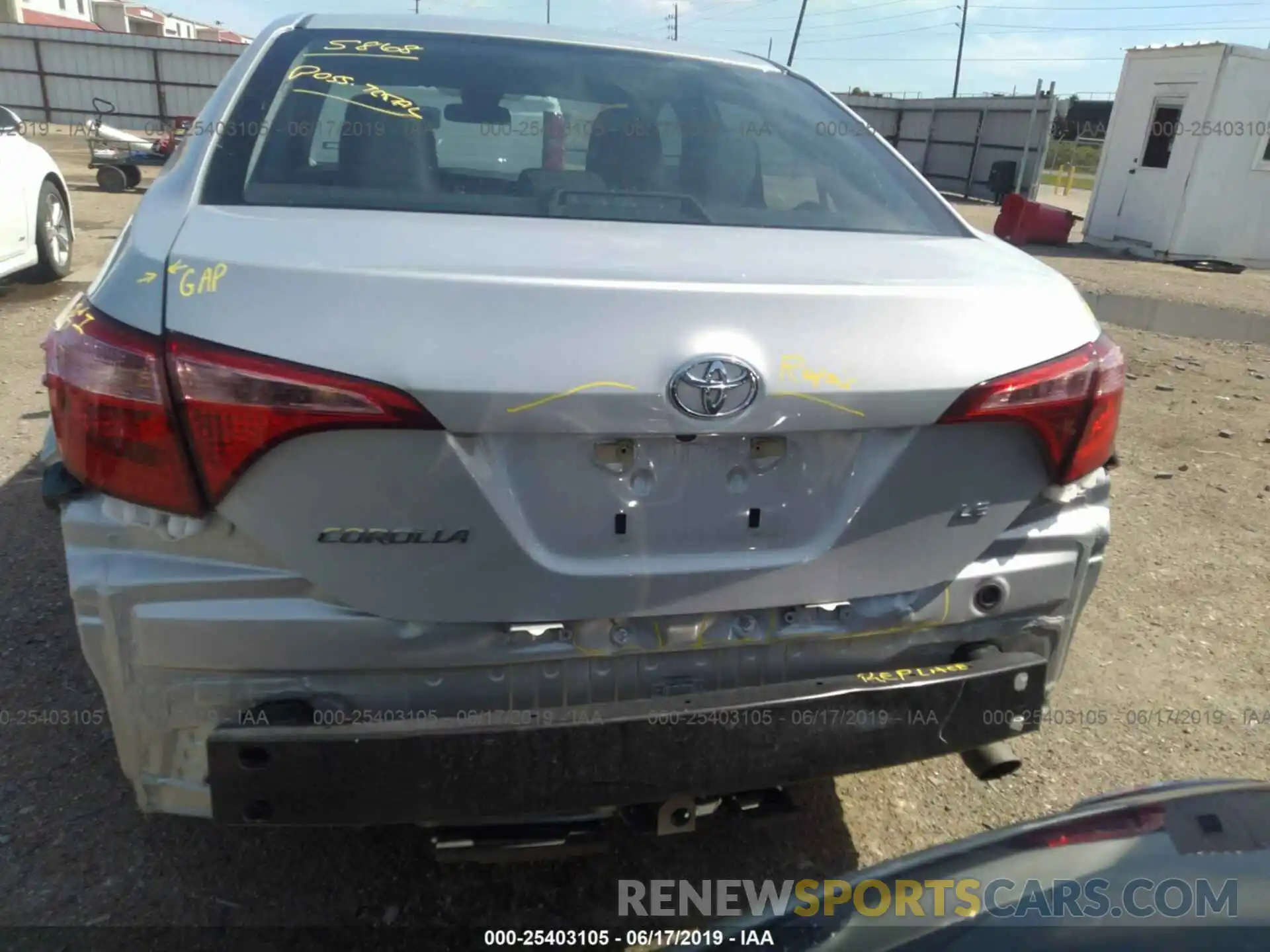 6 Photograph of a damaged car 5YFBURHE0KP875220 TOYOTA COROLLA 2019