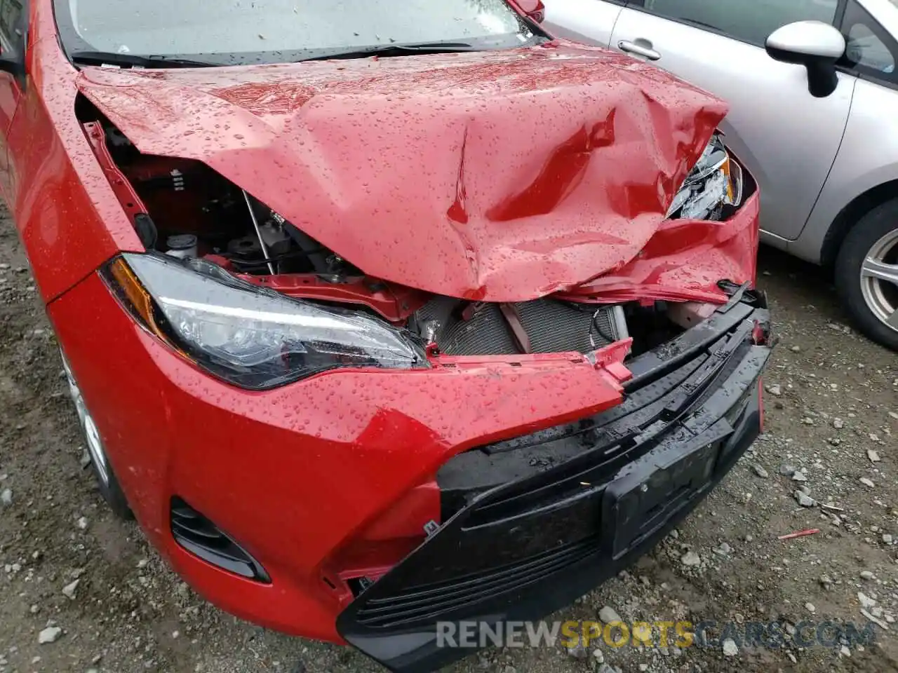 9 Photograph of a damaged car 5YFBURHE0KP875864 TOYOTA COROLLA 2019