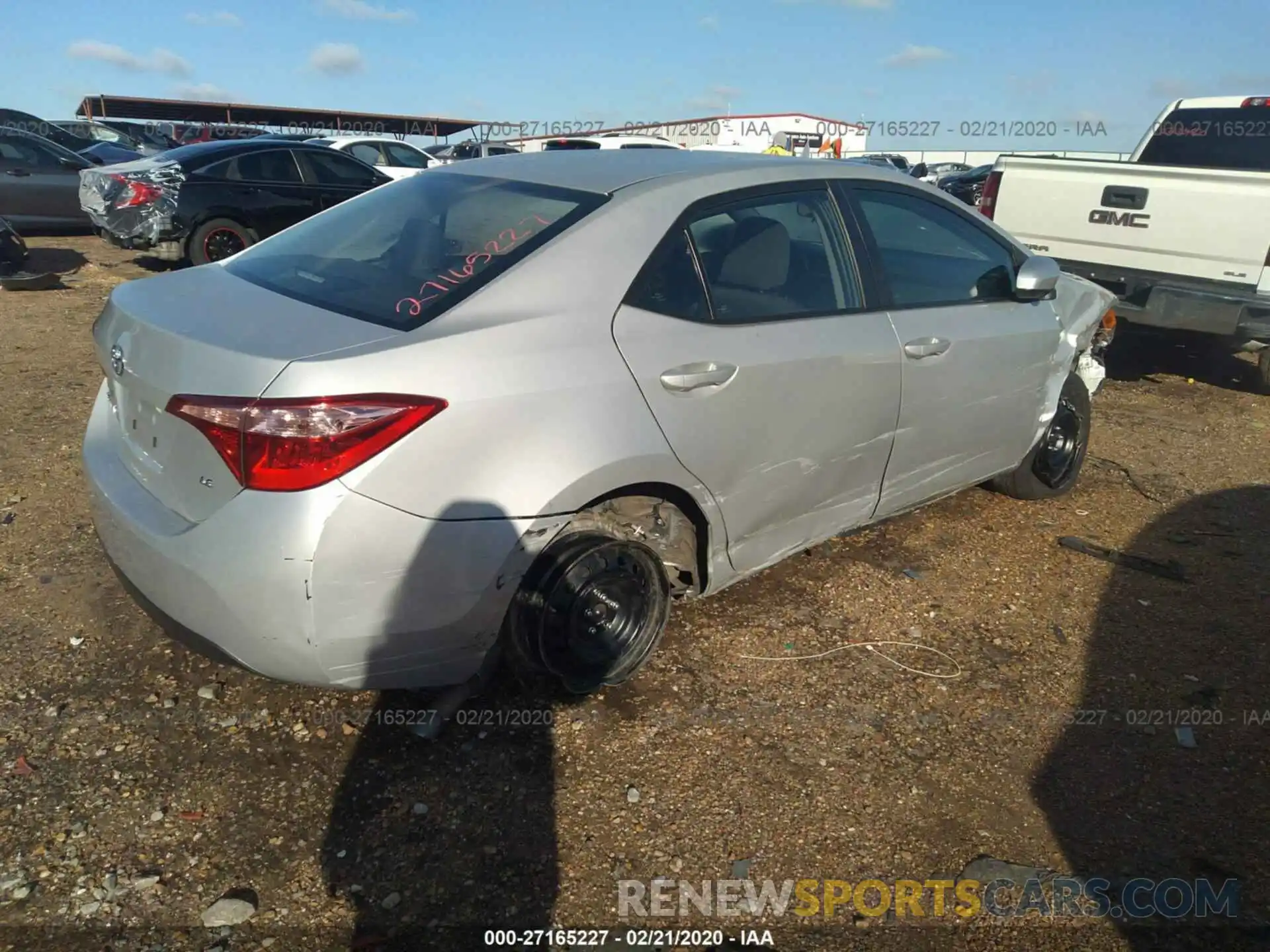 3 Photograph of a damaged car 5YFBURHE0KP875993 TOYOTA COROLLA 2019