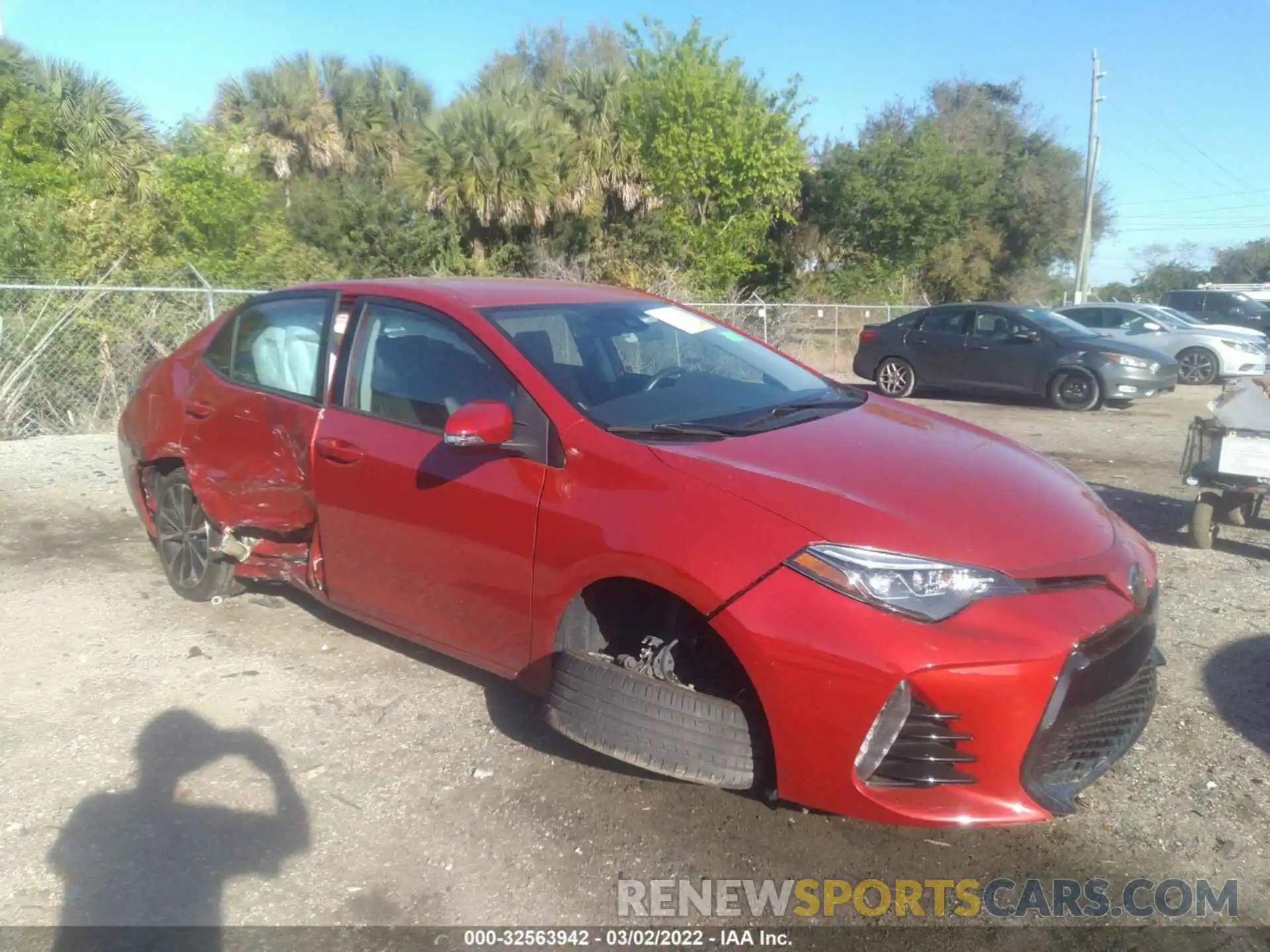 1 Photograph of a damaged car 5YFBURHE0KP876416 TOYOTA COROLLA 2019