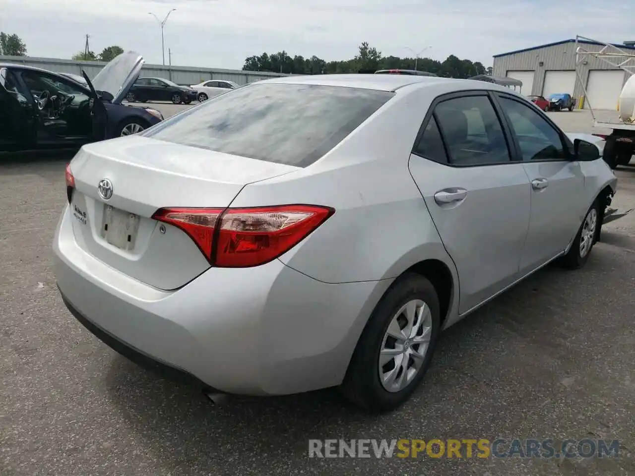 4 Photograph of a damaged car 5YFBURHE0KP876528 TOYOTA COROLLA 2019